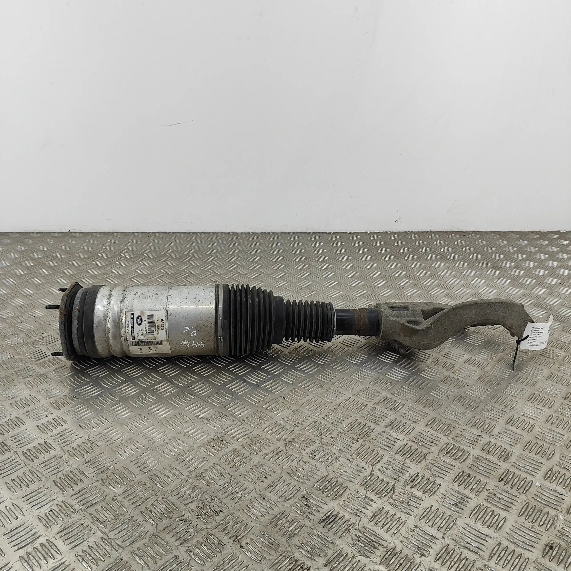 Land Rover Discovery Front Left Air Shock Absorber Front Left Air Shock Absorber — LAND ROVER DISC...