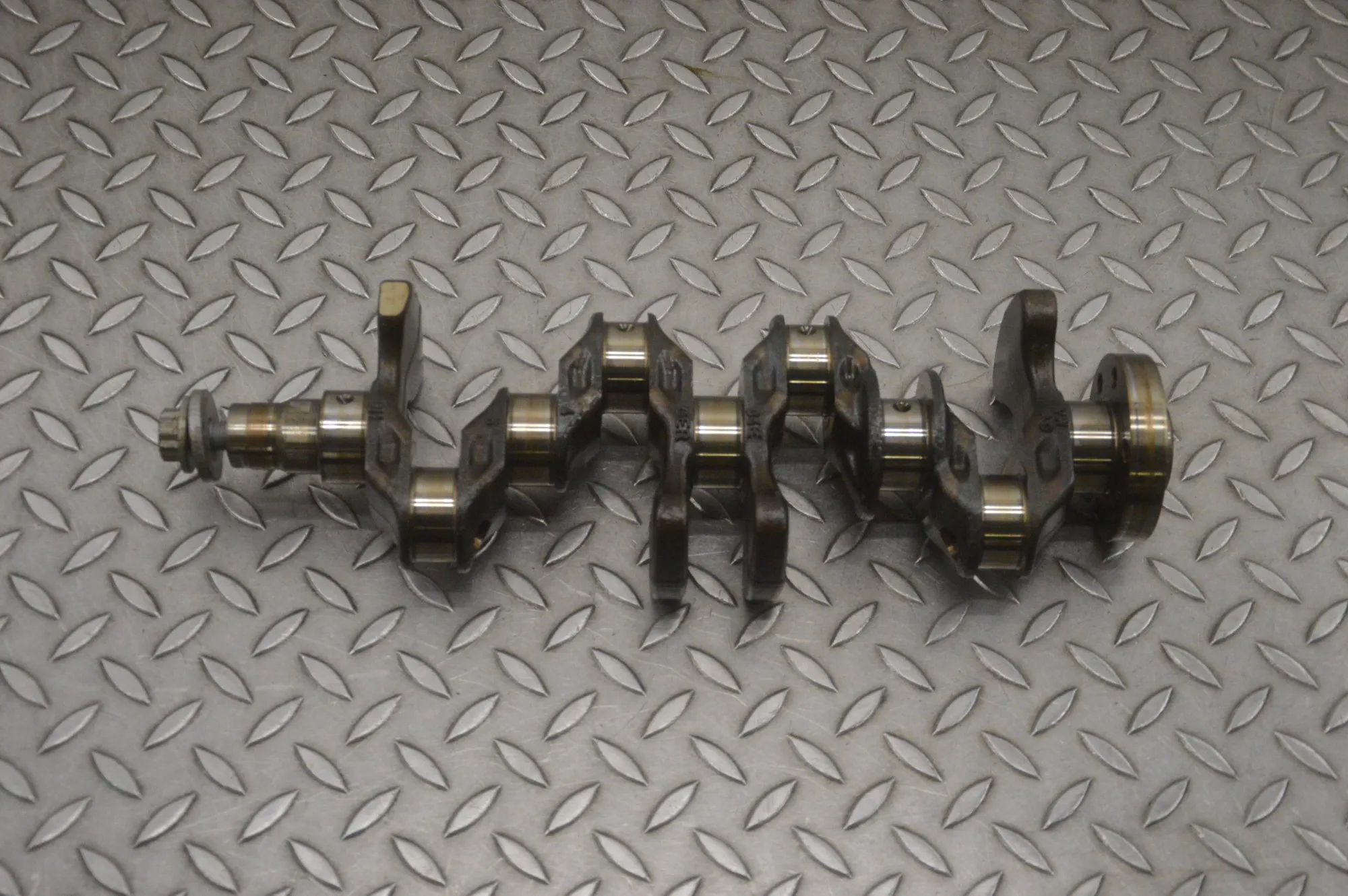Volkswagen Polo crankshaft Crankshaft — VW POLO (6R, 6C) (2009-...) — 026,...