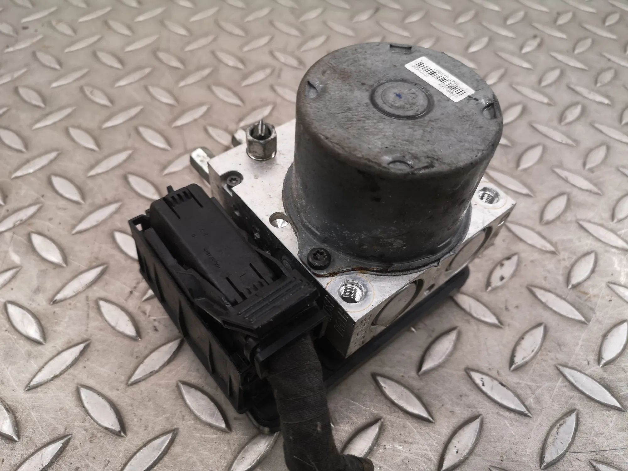 Ssangyong Korando, New Actyon ABS Hydraulipumppu ABS Pump — SSANGYONG KORANDO (2010-...) — 48920...