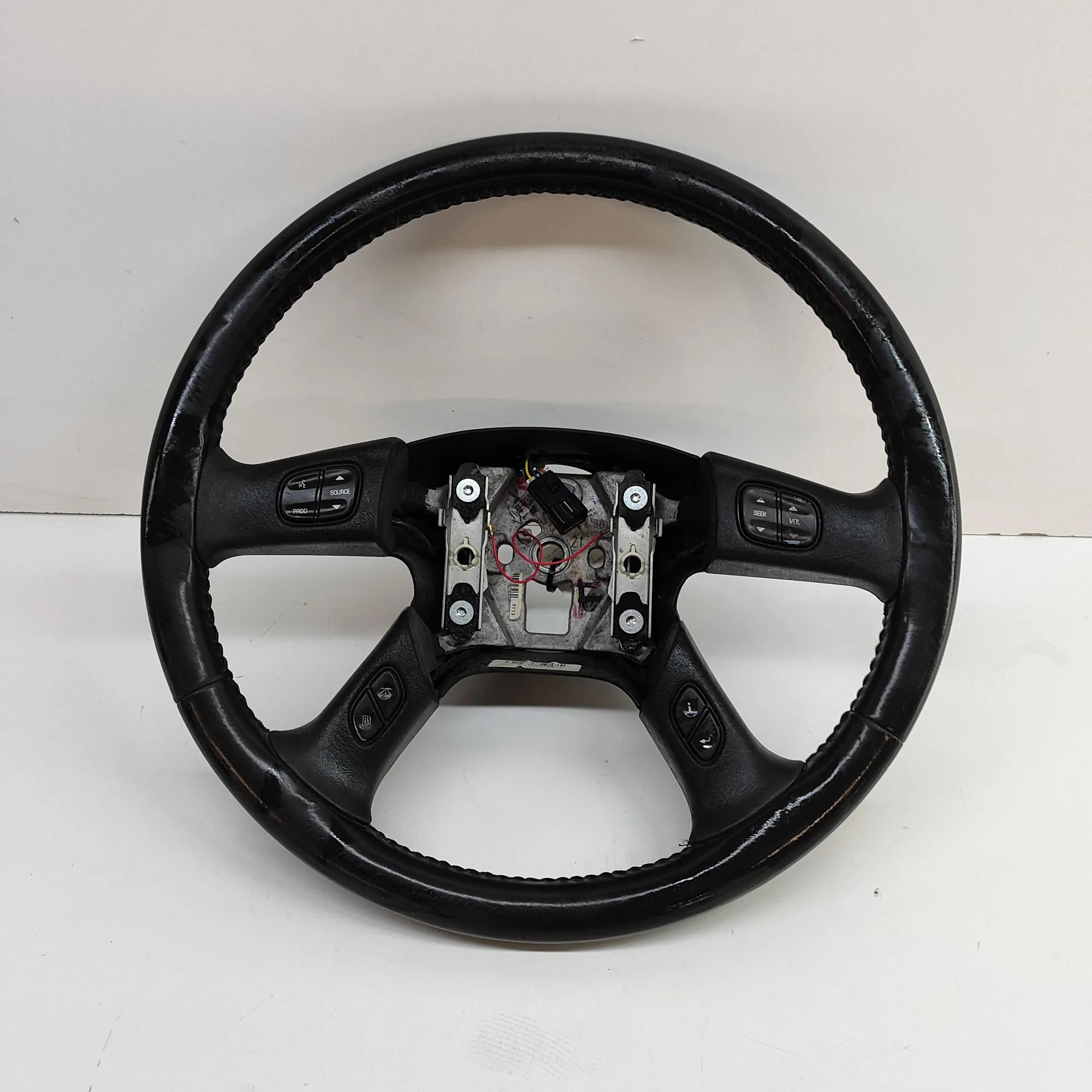 Chevrolet TrailBlazer steering wheel Steering Wheel — CHEVROLET TRAILBLAZER (KC_) (2...
