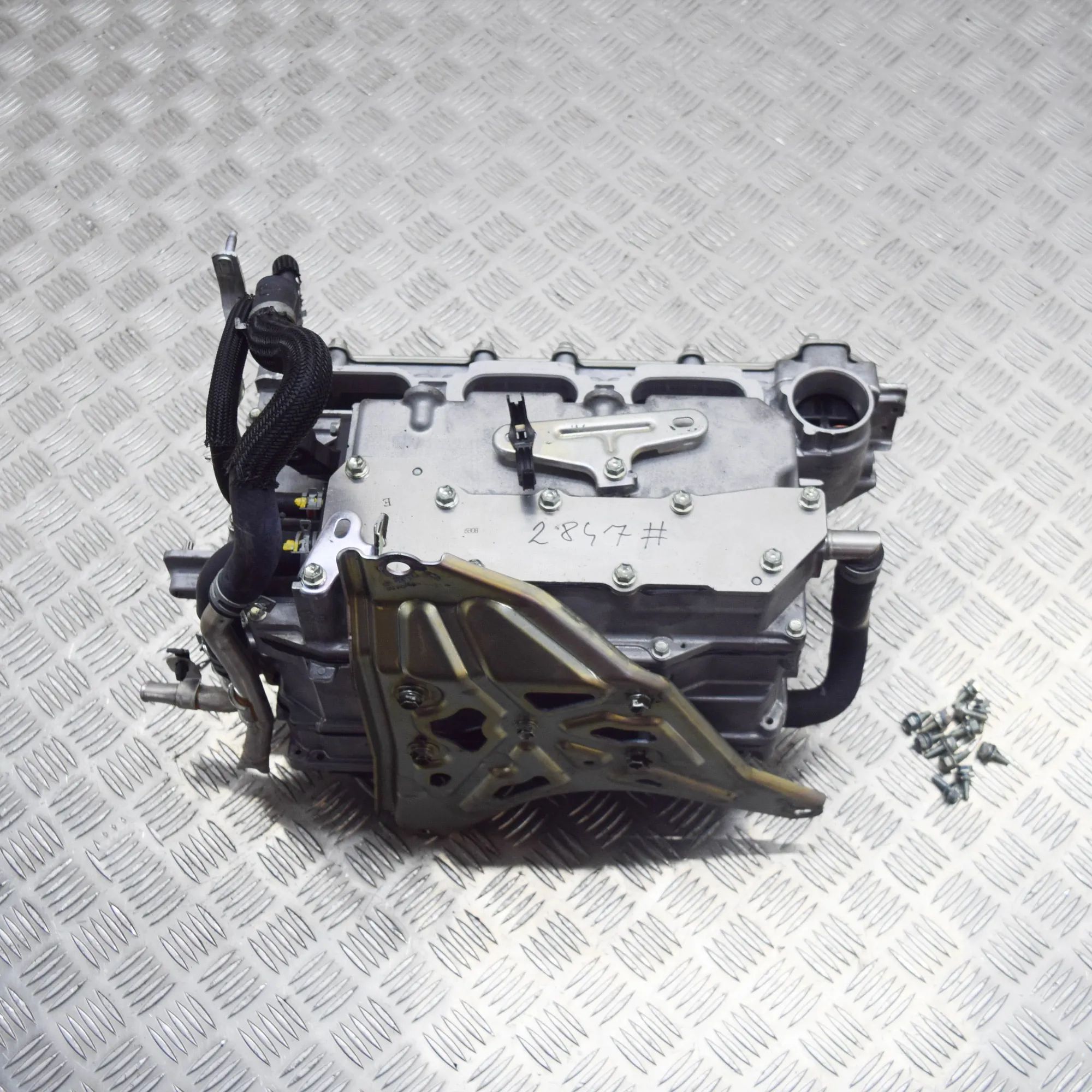 Lexus RX Voolukonverter 12v-230v Inverter — LEXUS RX (_L2_) (2015-...) — G92A0-4...