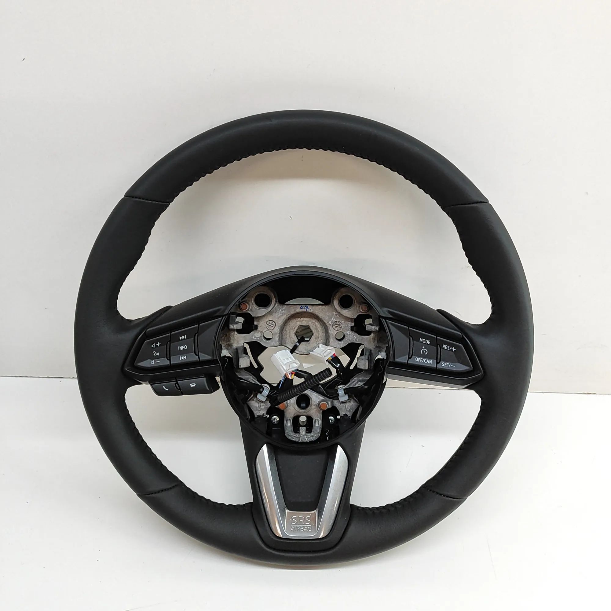 Mazda 2 (XP21) steering wheel Steering Wheel — MAZDA 2 (DL, DJ) (2014-...) — ...