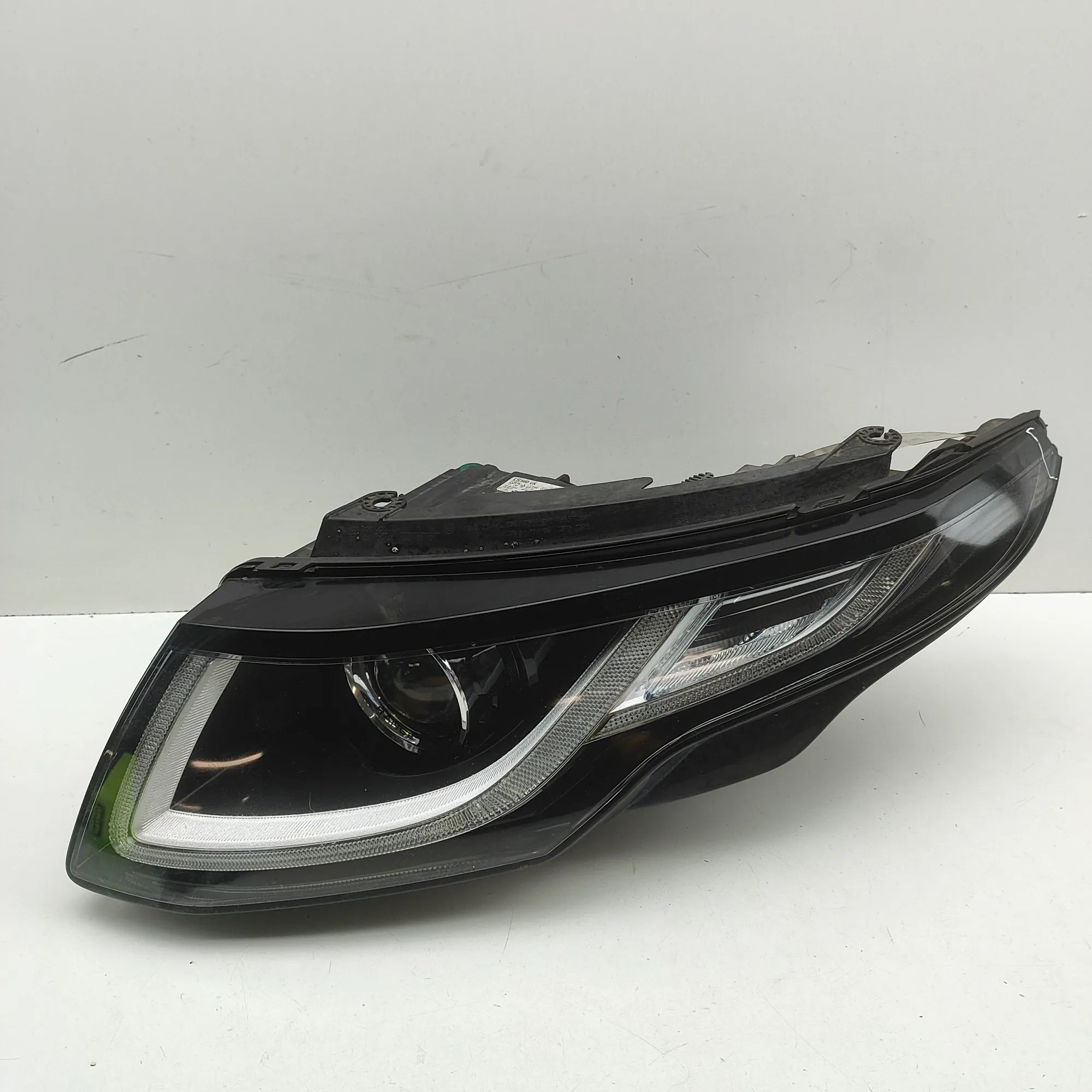 Land Rover Range Rover Evoque Front Left Headlight Front Left Headlight — LAND ROVER RANGE ROVER E...
