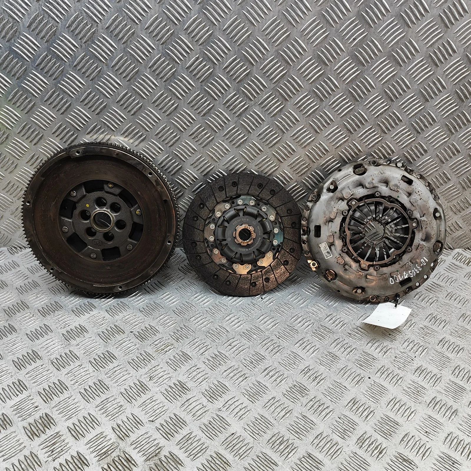 Skoda Octavia kytkinsarja Clutch kit — SKODA OCTAVIA (III Combi 5E5) (201...