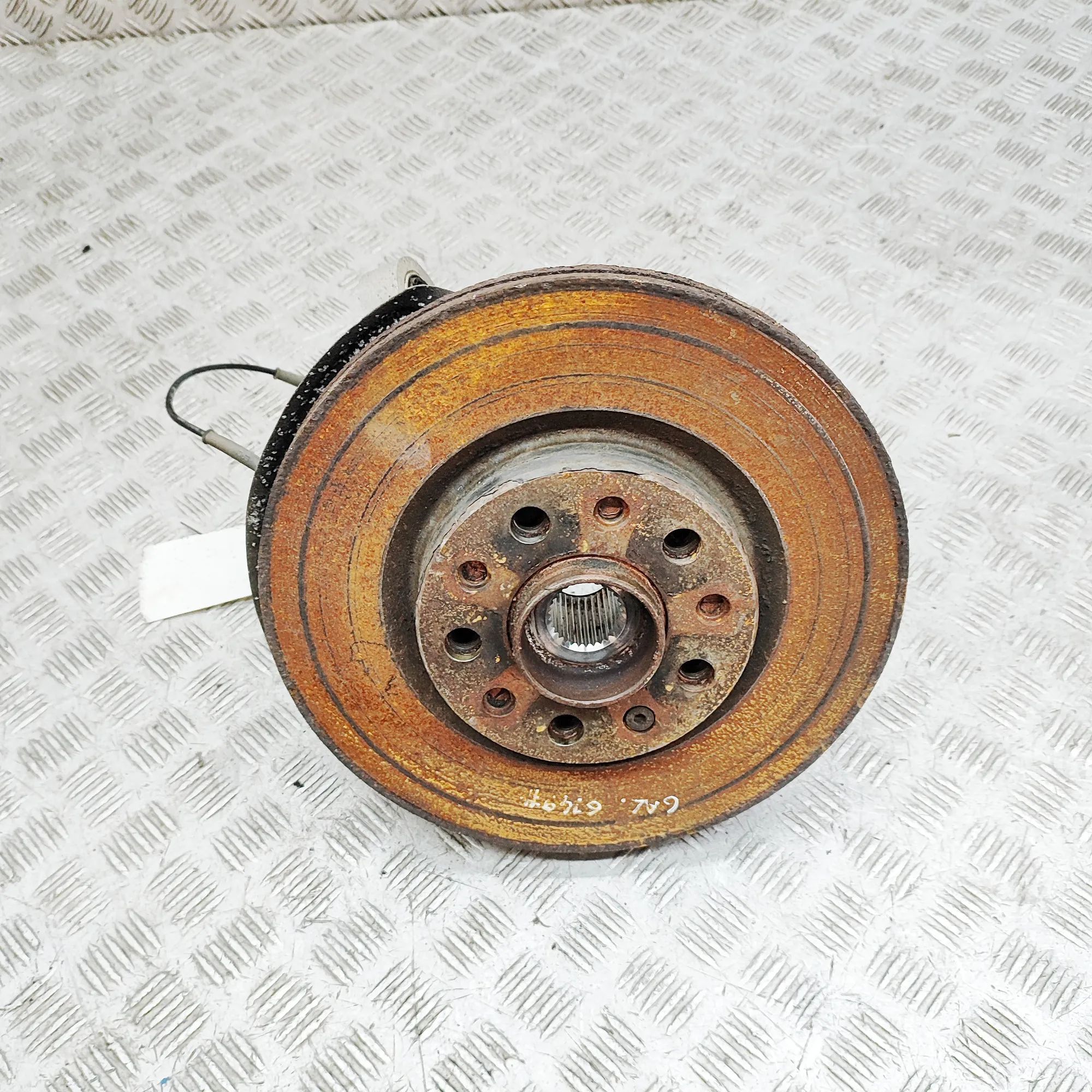 Alfa-Romeo Stelvio Rear Left Wheel Hub Spindle Rear Left Wheel Hub Spindle — ALFA ROMEO STELVI...