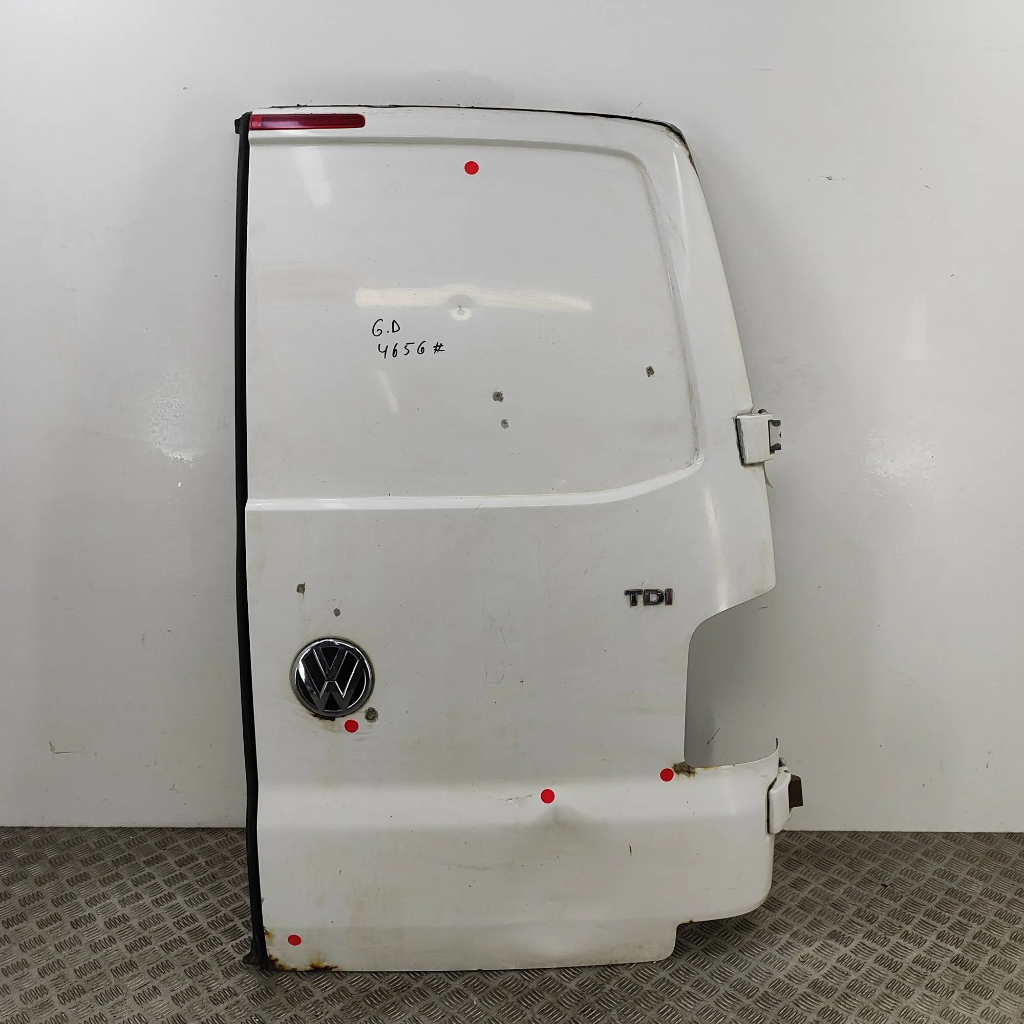 Volkswagen Transporter (T5, Caravelle, Multivan) Door — rear right Door — rear right — VW TRANSPORTER (V T5 Minibu...