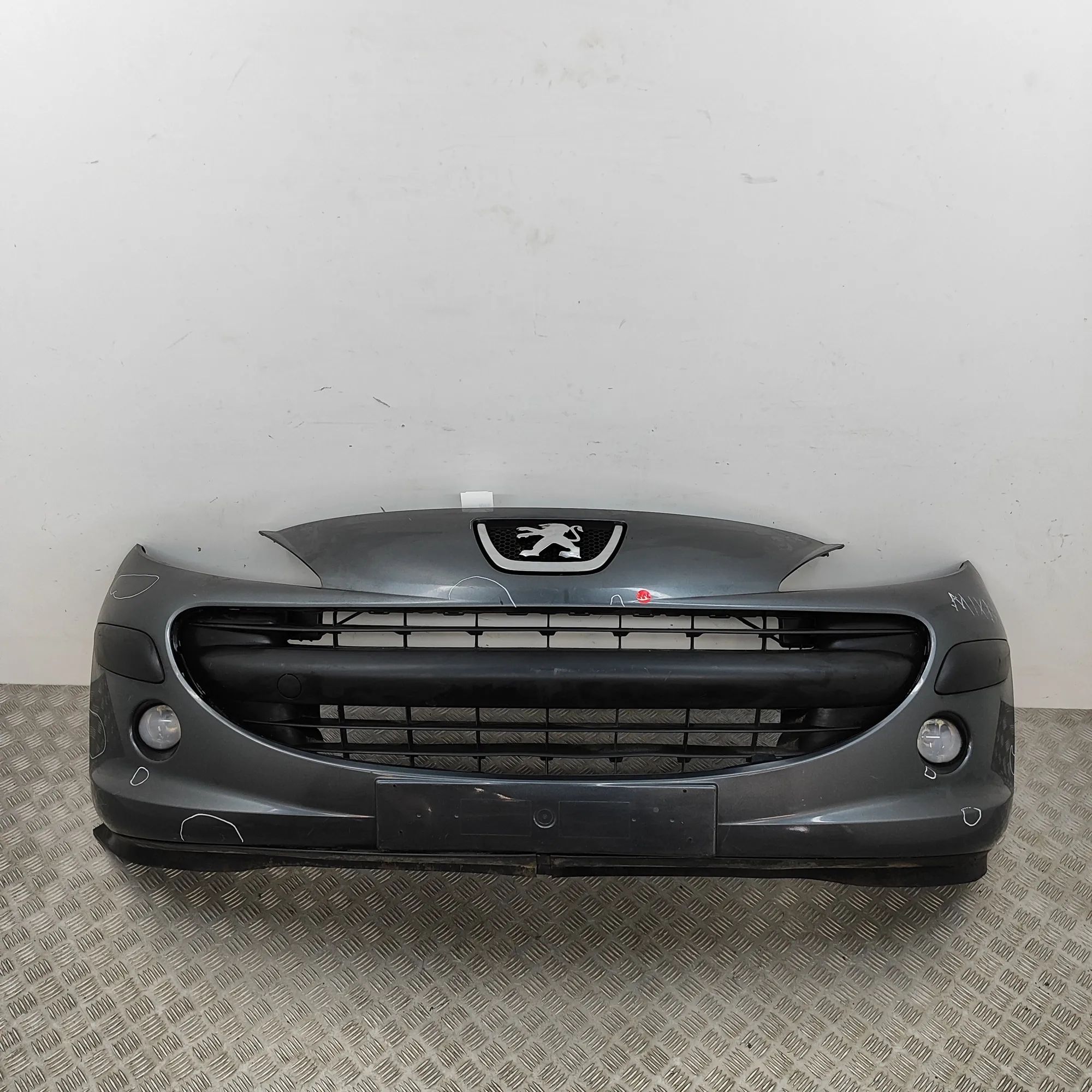 Peugeot 308 front bumper Front bumper — PEUGEOT 308 (CC) (2009-2015) — 9...