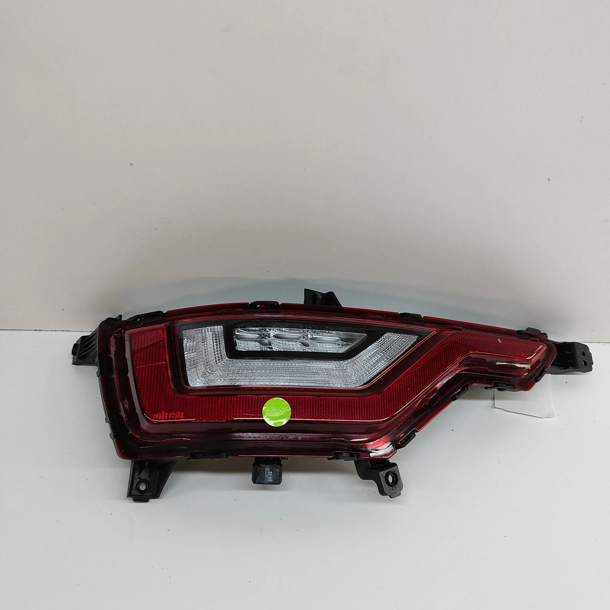 Kia Niro Rear Left Fog Light Rear Left Fog Light — KIA NIRO (II) (2022-...) ...