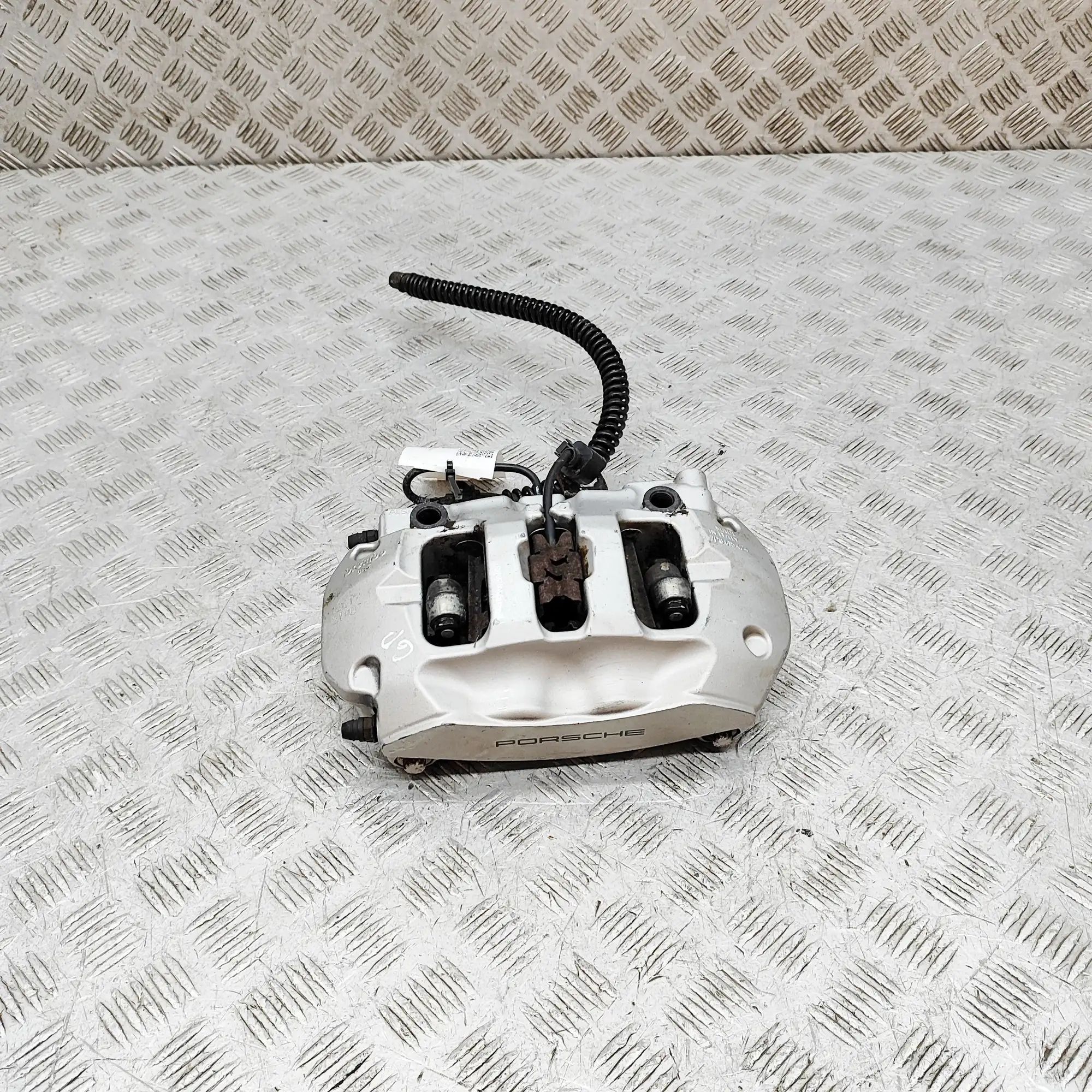 Porsche Cayenne Brake caliper — rear right Brake caliper — rear right — PORSCHE CAYENNE (9...