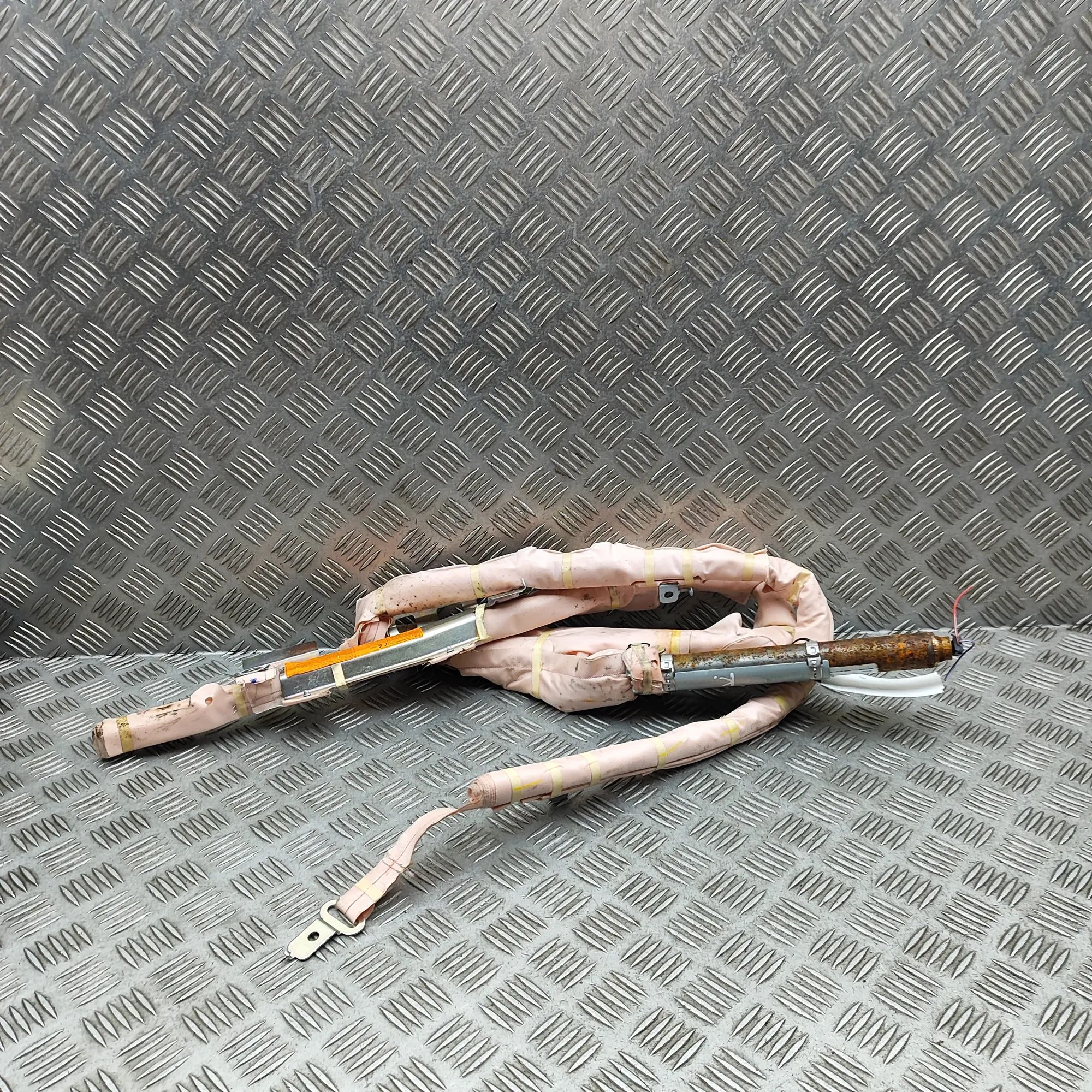 Subaru Forester Left Side Roof Safety Curtain SRS Left Side Roof Safety Curtain SRS — SUBARU FORE...