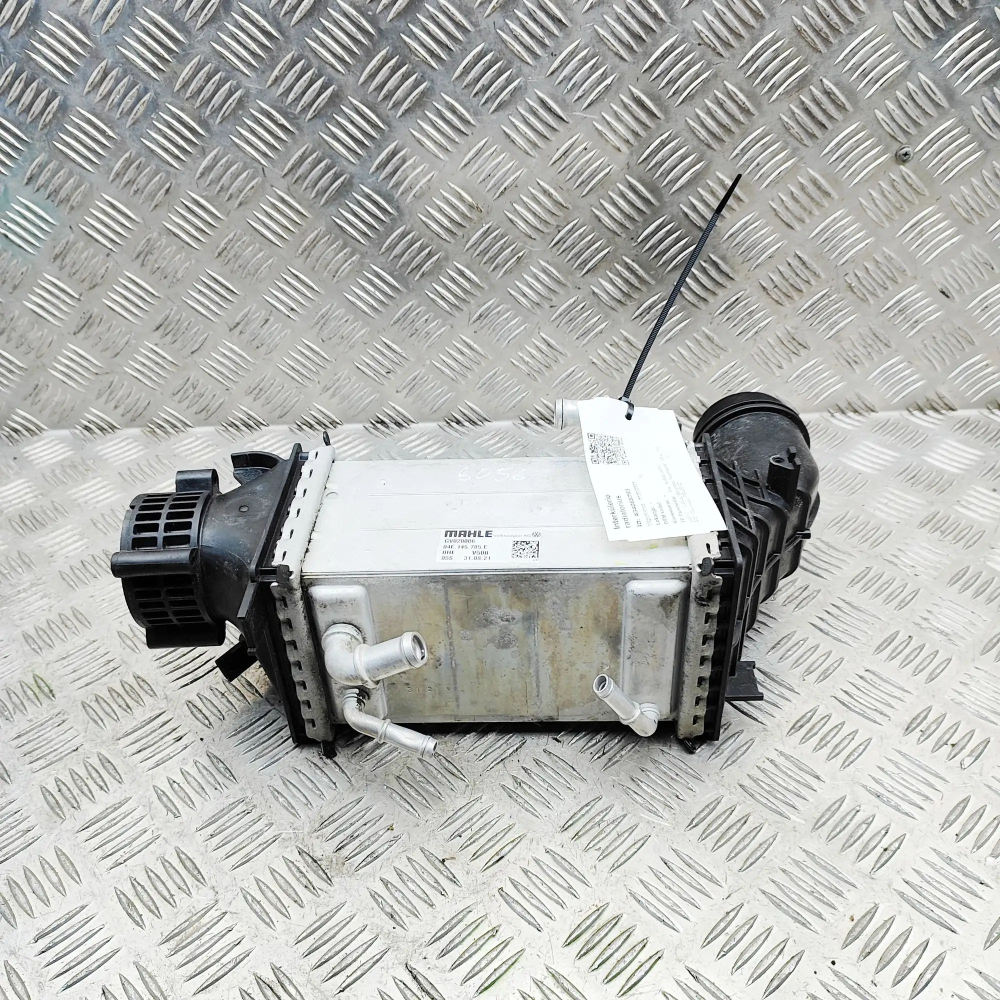 Volkswagen T-Roc Intercooler radiator