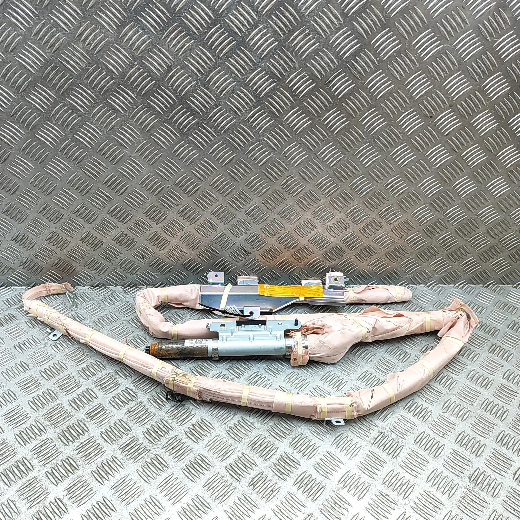 Subaru Forester Left Side Roof Safety Curtain SRS Left Side Roof Safety Curtain SRS — SUBARU FORE...