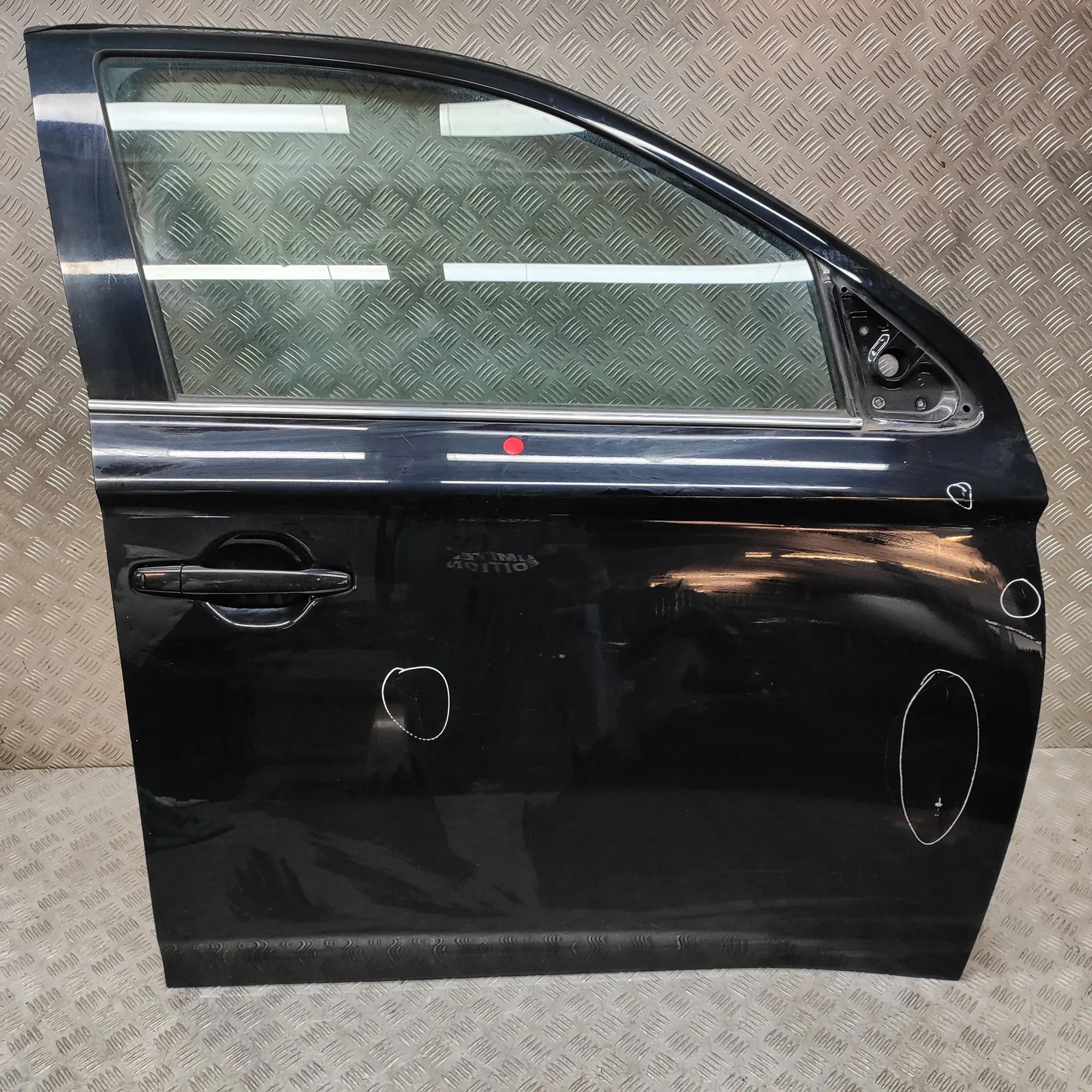 Mitsubishi Outlander Door — front right Door — front right — MITSUBISHI OUTLANDER (III ...