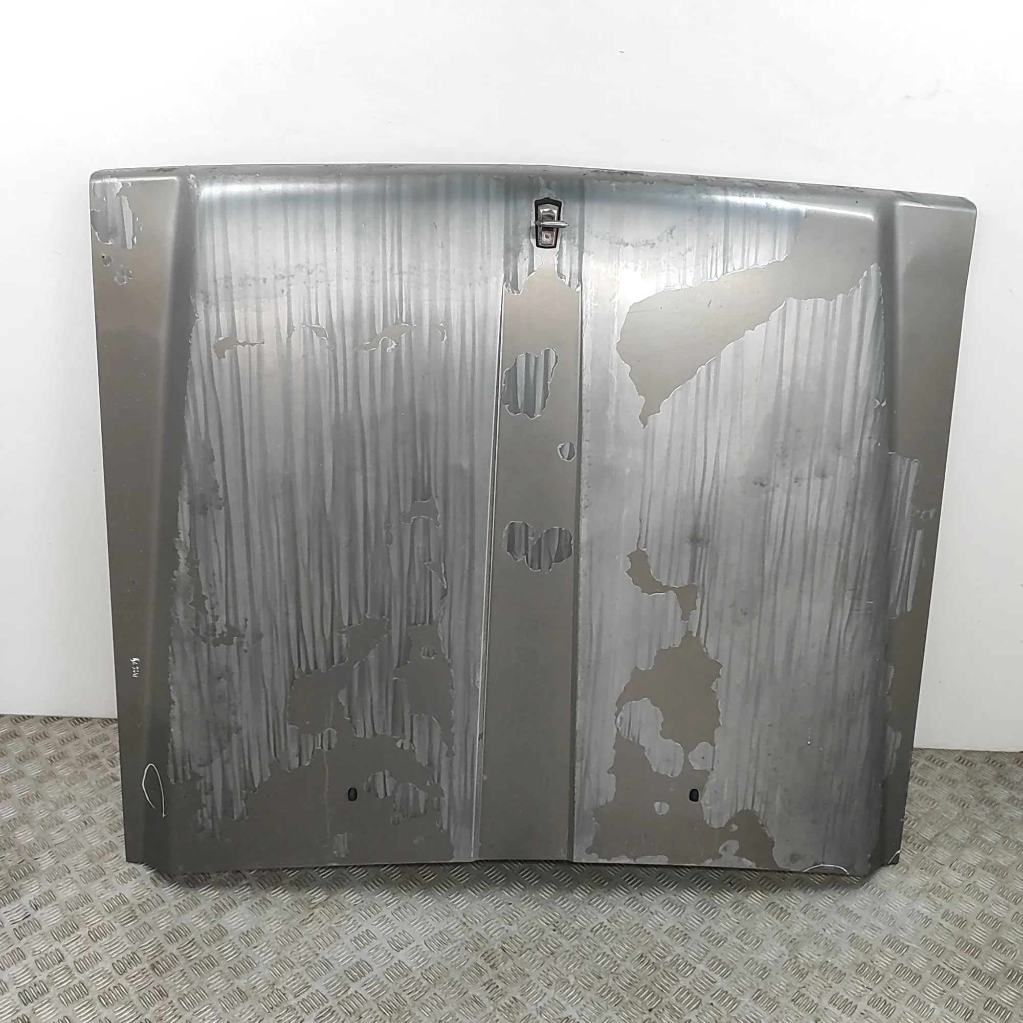Nissan Patrol (Y60) Bonnet Hood Bonnet Hood — NISSAN PATROL (III/2 Hardtop K260...
