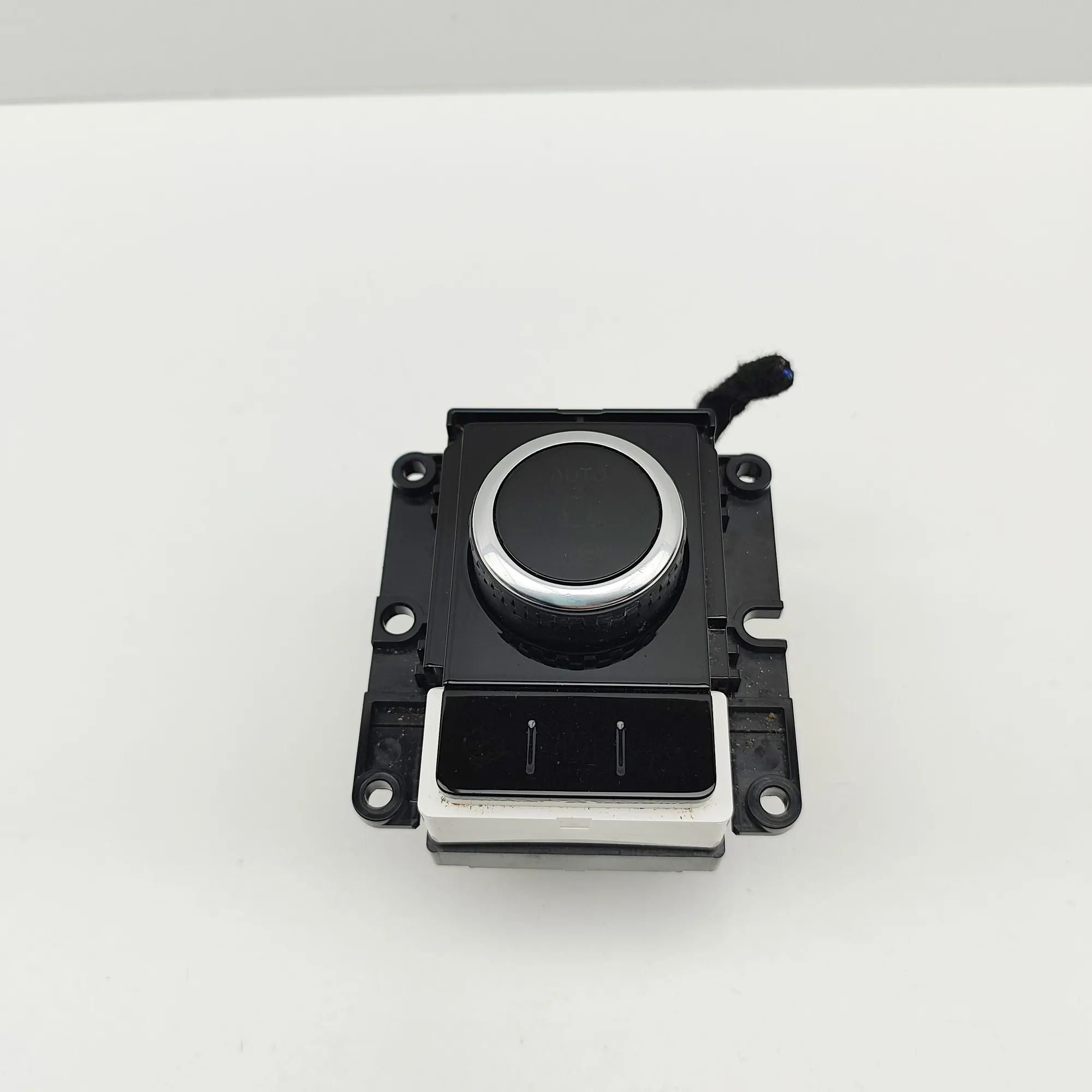 Land Rover Discovery Button Switch Panel Button Switch Panel — LAND ROVER DISCOVERY (V L...