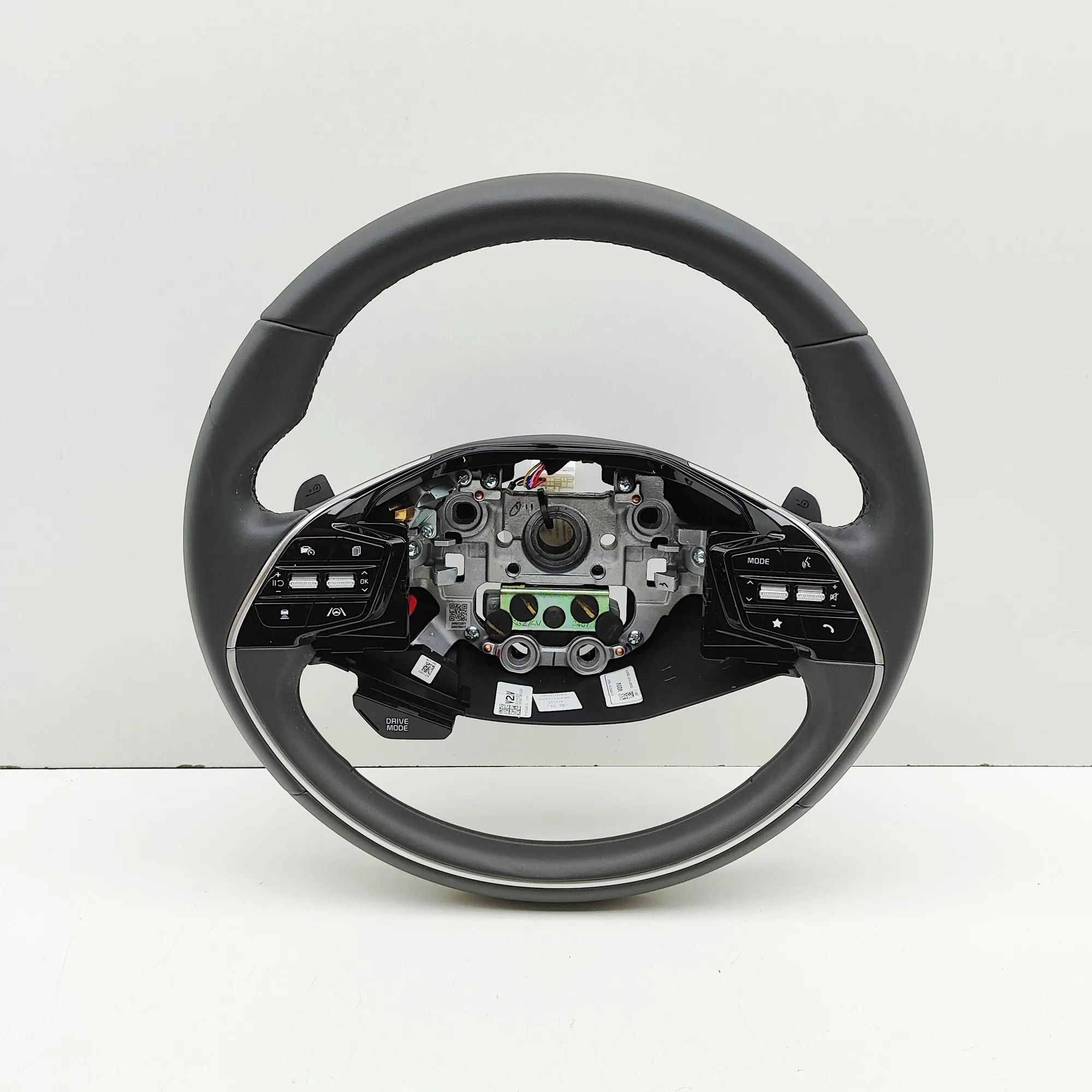 Kia Niro steering wheel Steering Wheel — KIA NIRO (II) (2022-...) — 561...