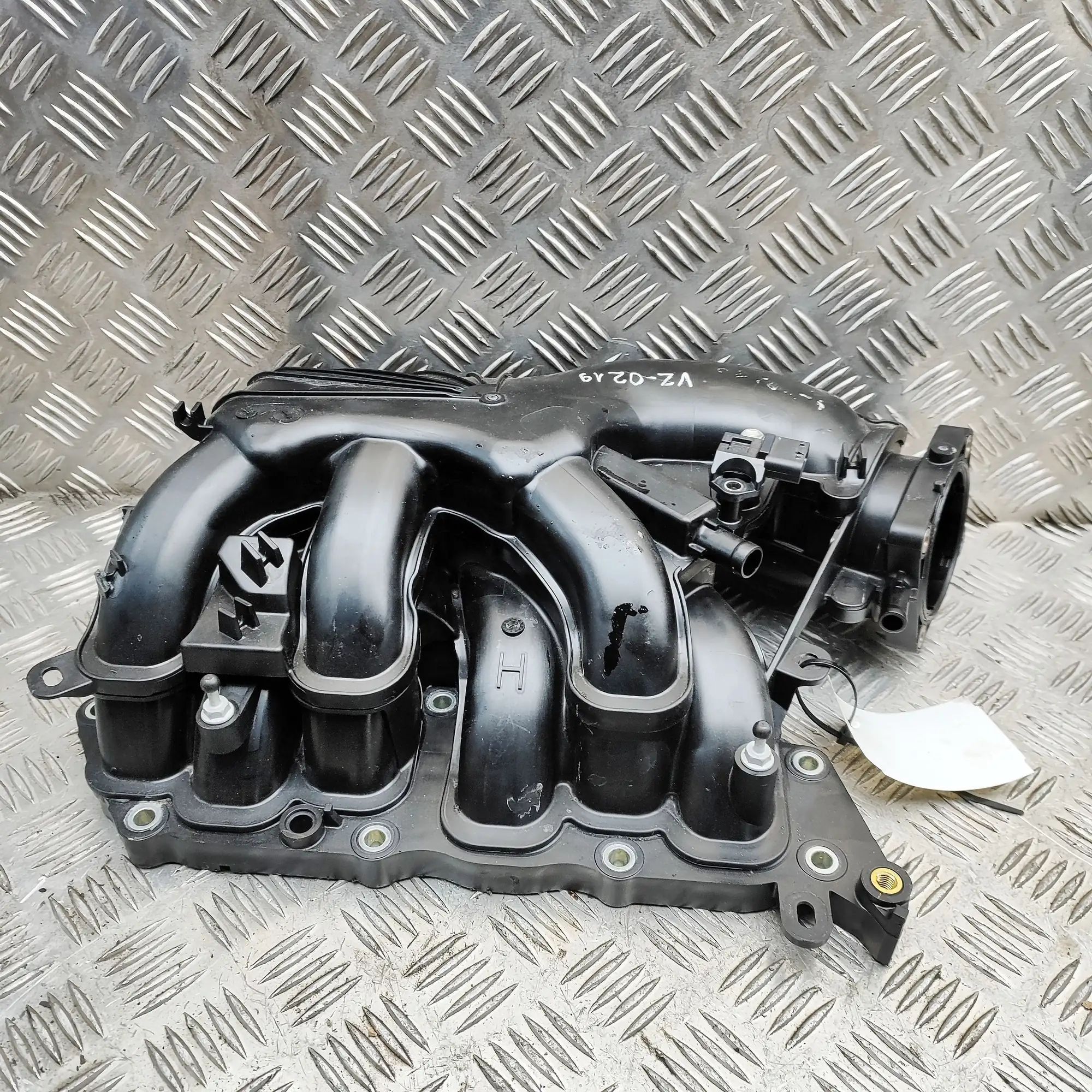 Lexus RX sisselaskekollektor Intake Manifold — LEXUS RX (_L2_) (2015-...) — ...