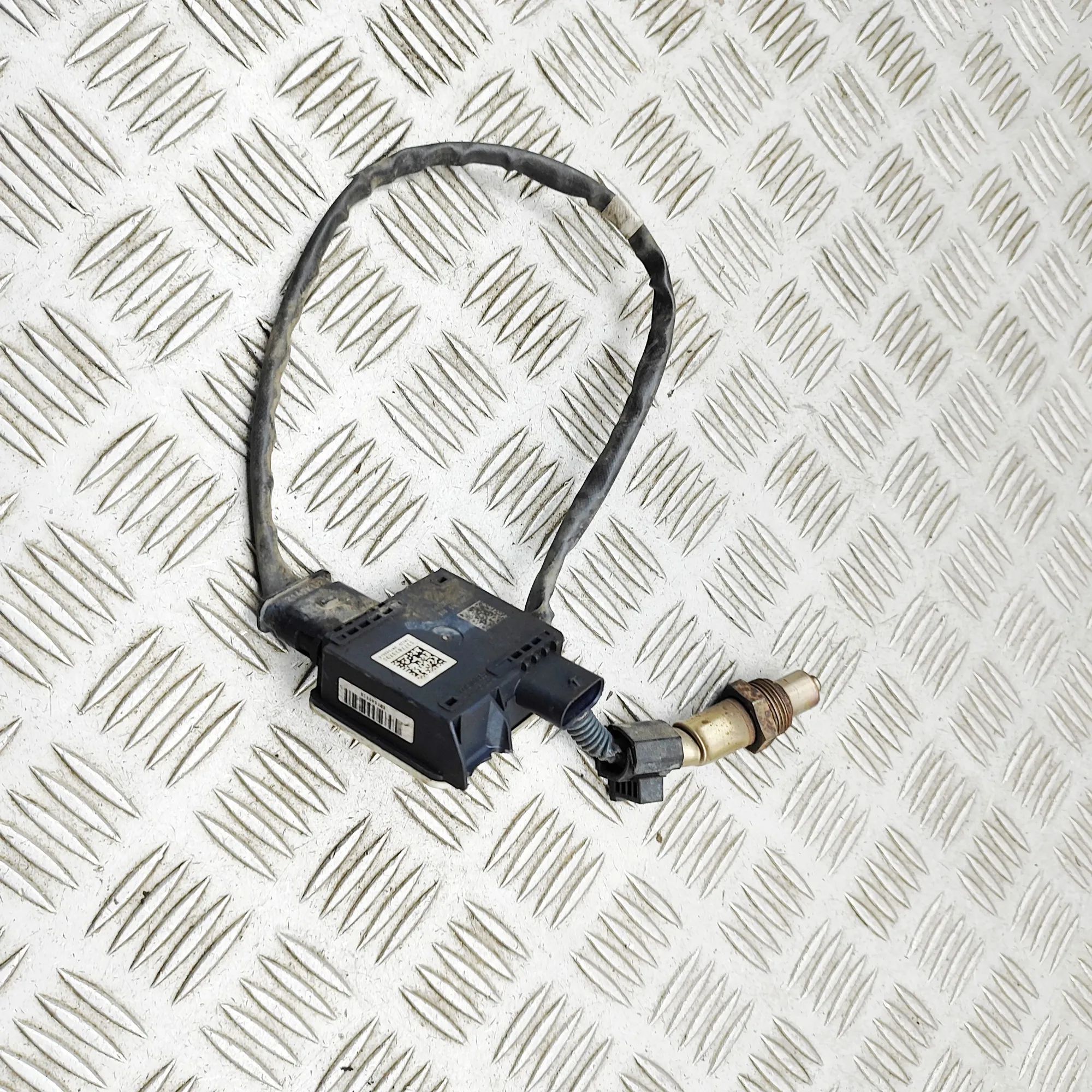 Volkswagen Crafter Lambda Oxygen Sensor Lambda Oxygen Sensor — VW CRAFTER (Van SY_) (20...