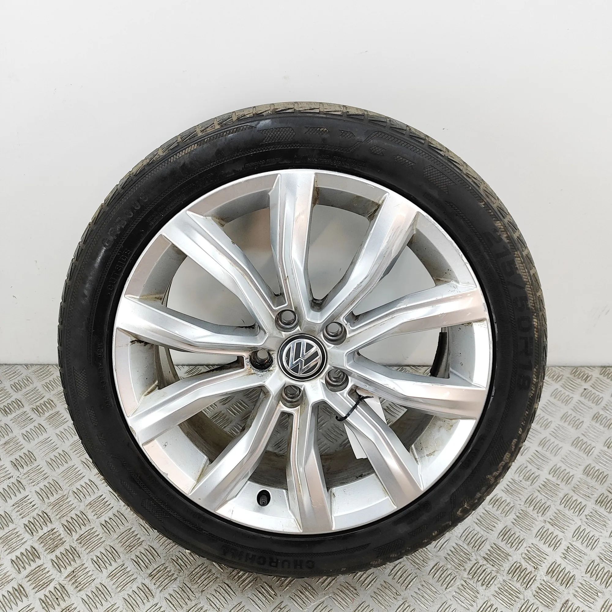 Volkswagen T-Roc Alloy Wheel