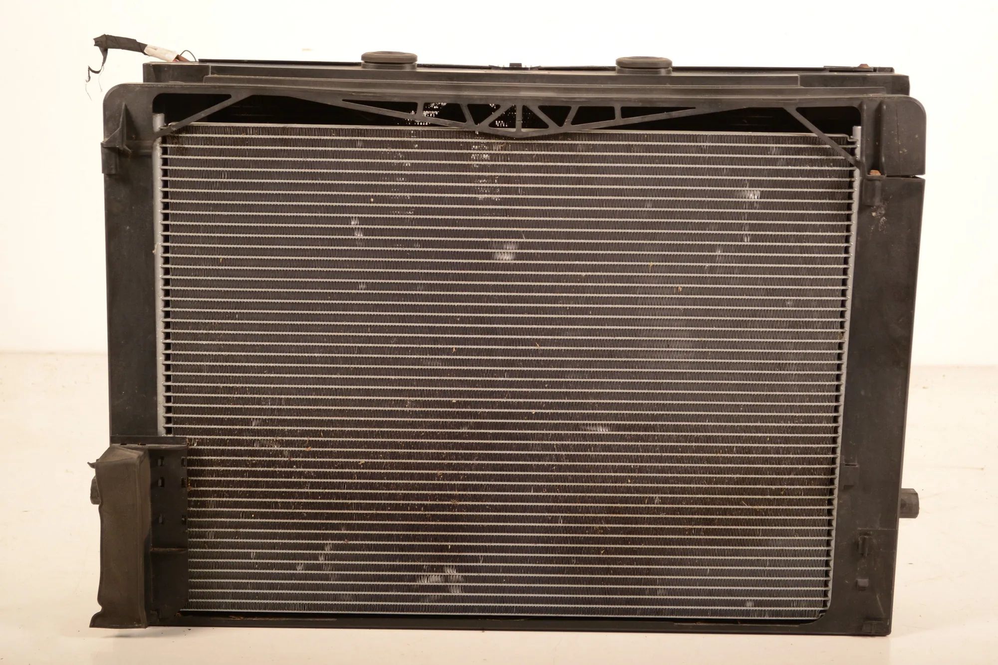 BMW 5 (F10 / F11) Cooling Radiator Pack Cooling Radiator Pack — BMW 5 SERIES (F10) (200...