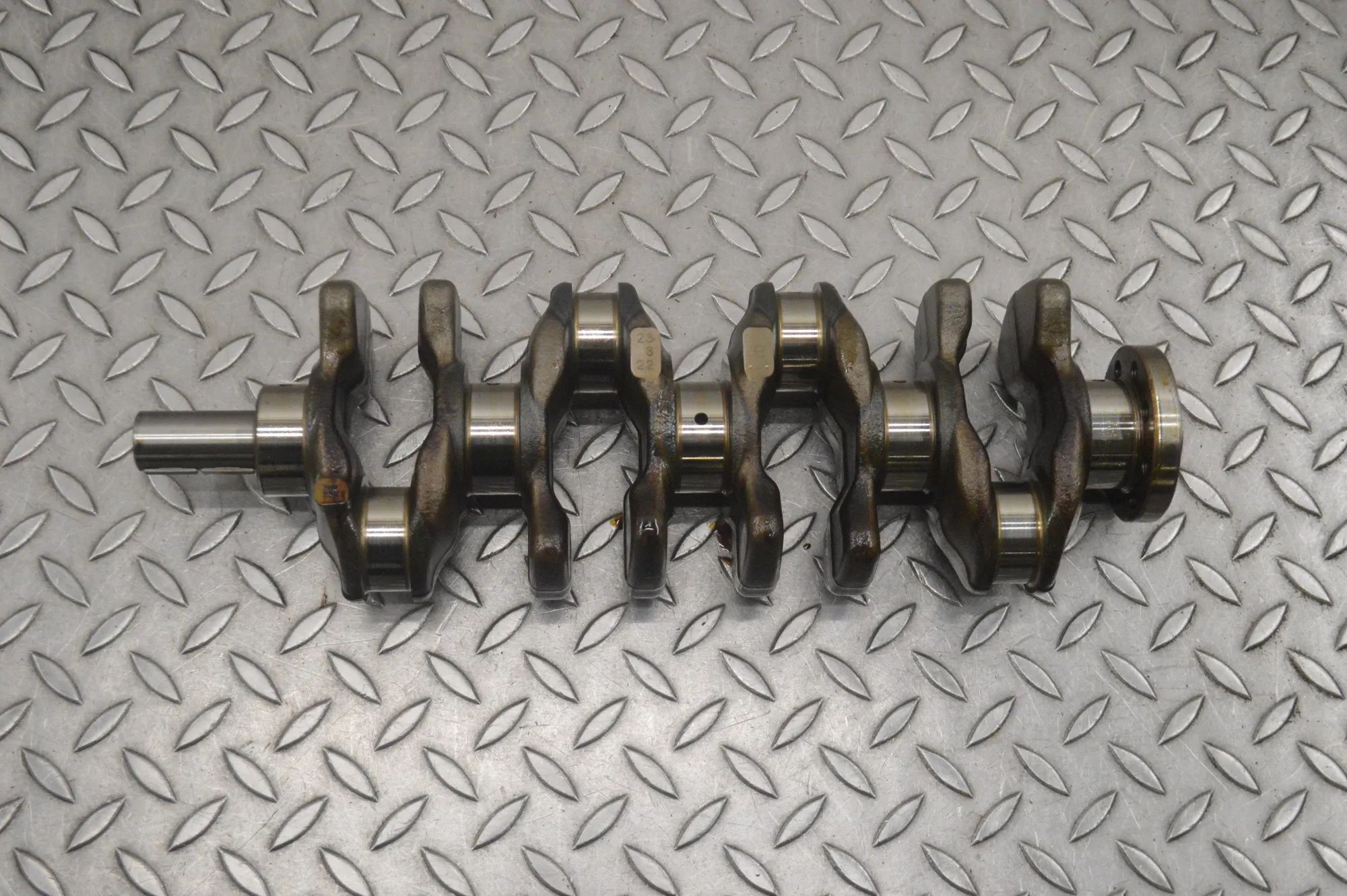 Toyota Auris crankshaft Crankshaft — TOYOTA AURIS (_E15_) (2006-2012) —...