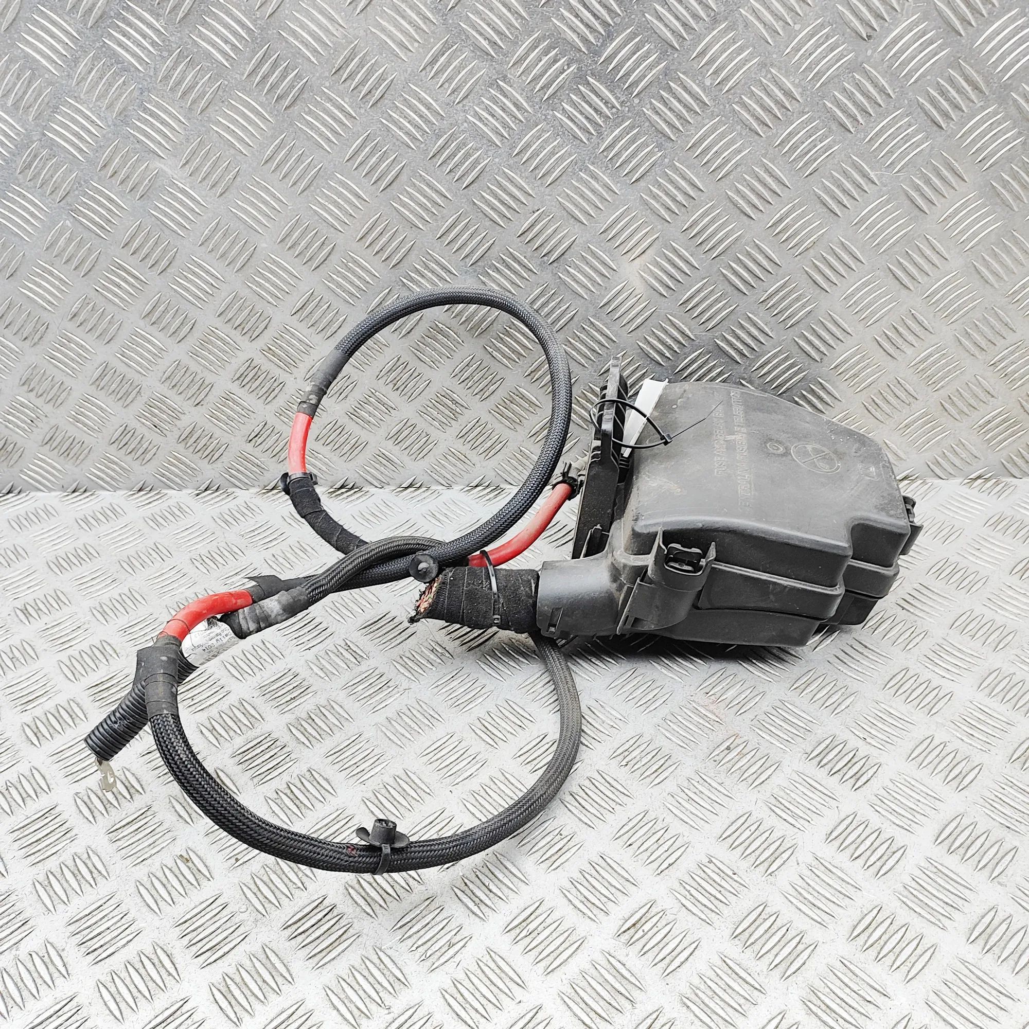 Iveco Daily Fuse Box Module Fuse Box Module — IVECO DAILY (VI Flatbed) (201...