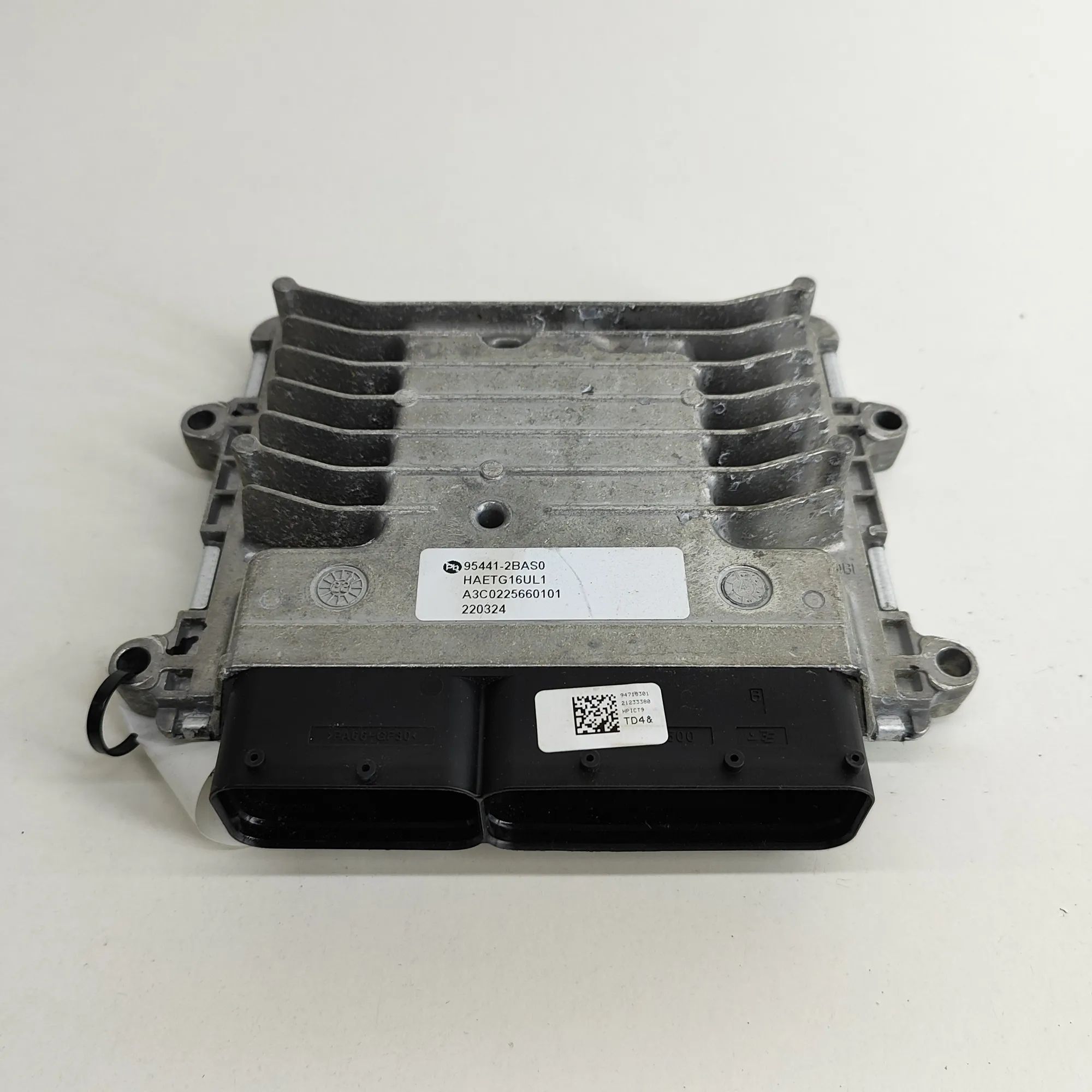 Hyundai Ioniq Engine Control Unit Engine Control Unit — HYUNDAI IONIQ (AE) (2016-...