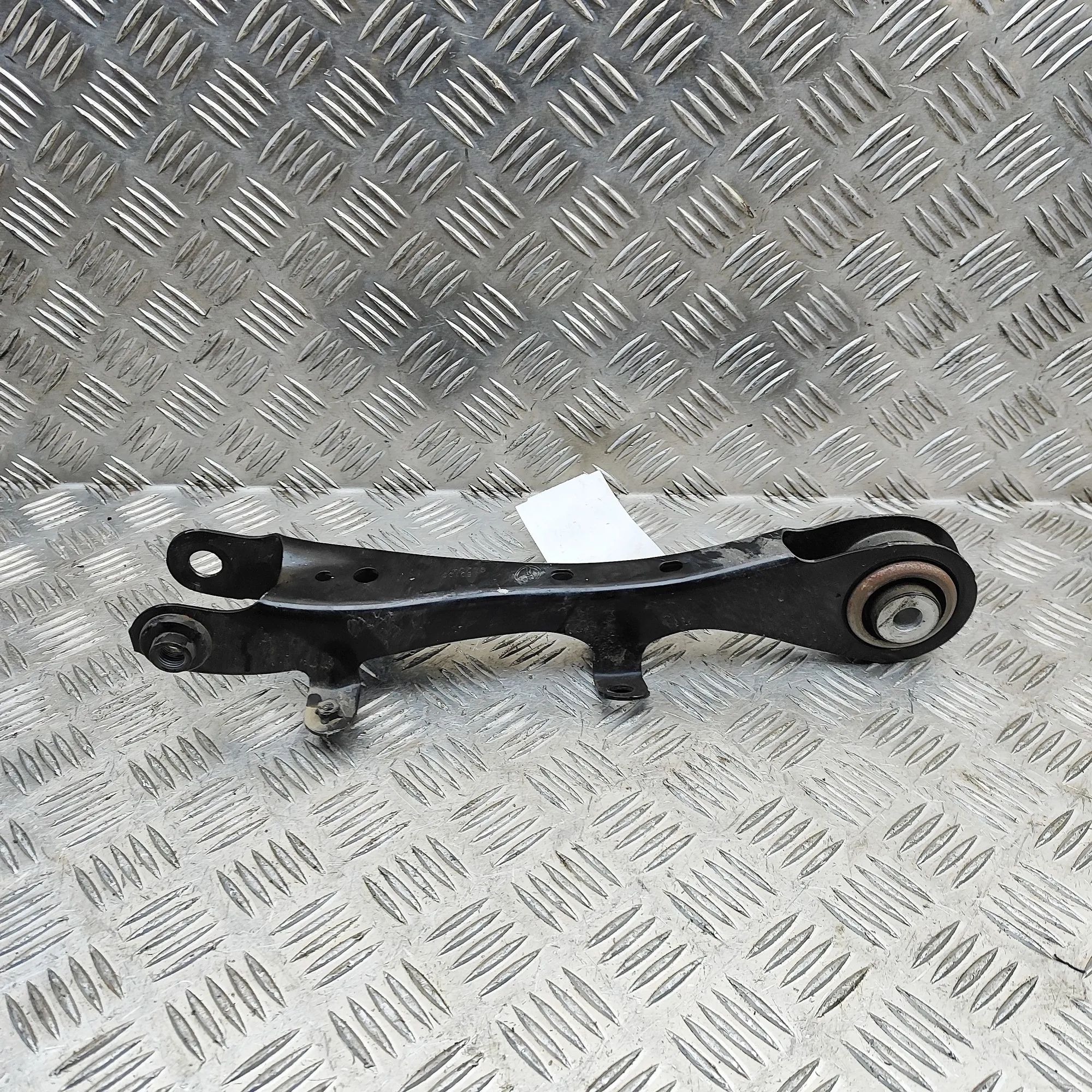Mazda CX-80 Control arm — rear left Control arm — rear left — MAZDA CX-80 (KL) (202...