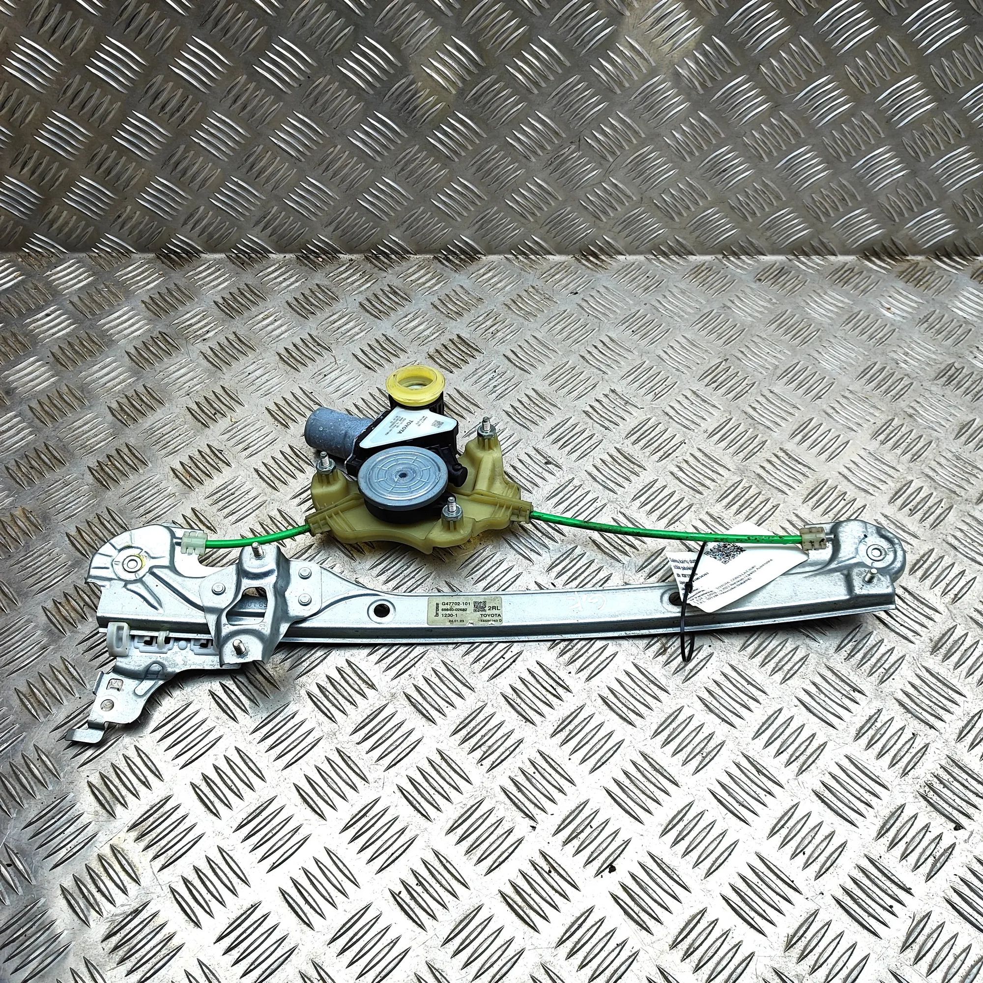 Toyota Corolla Rear Left Door Window Regulator Rear Left Door Window Regulator — TOYOTA COROLL...