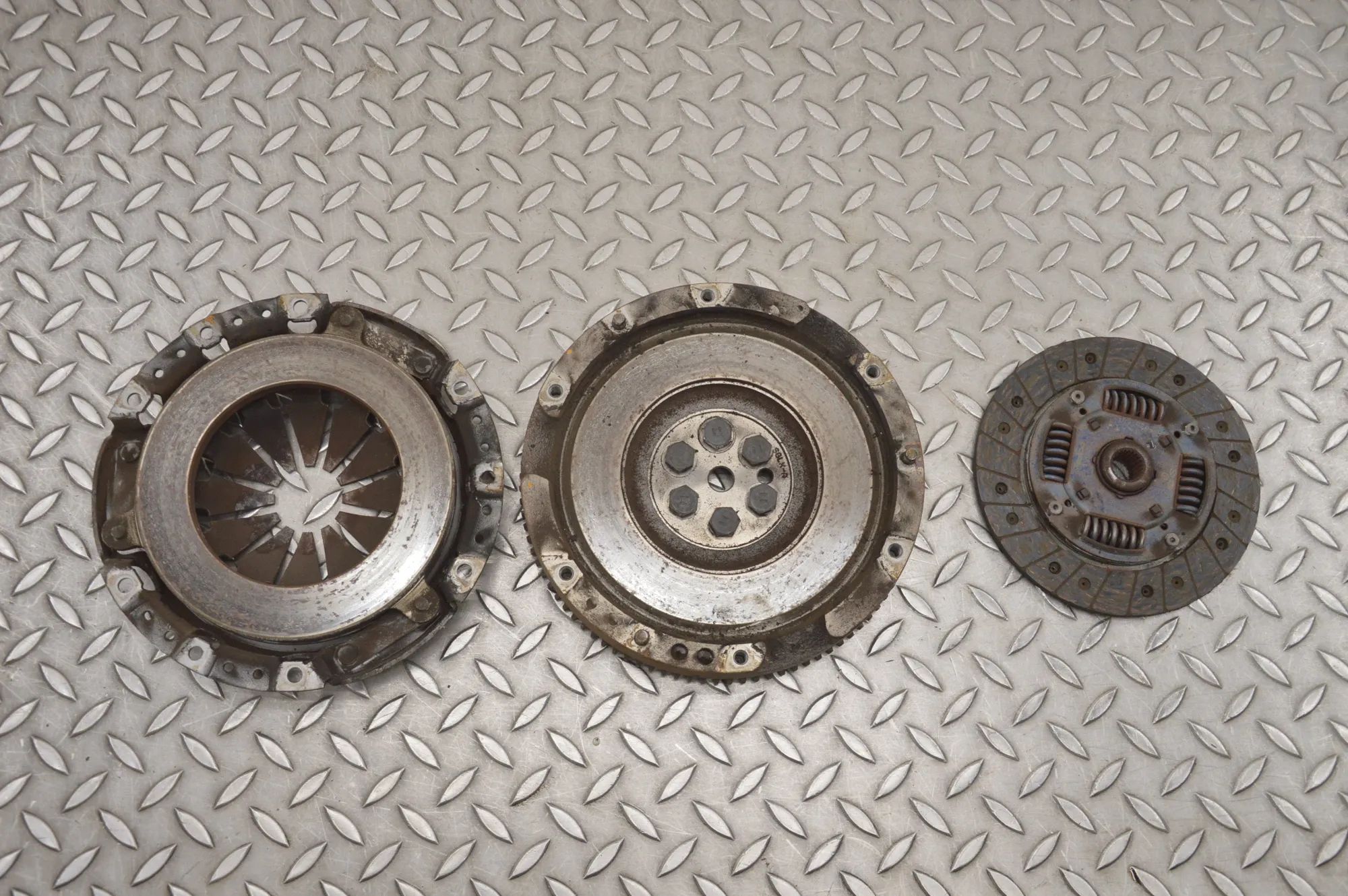 Kia Picanto (TA) siduri komplekt Clutch kit — KIA PICANTO (TA) (2011-2017) — 441...