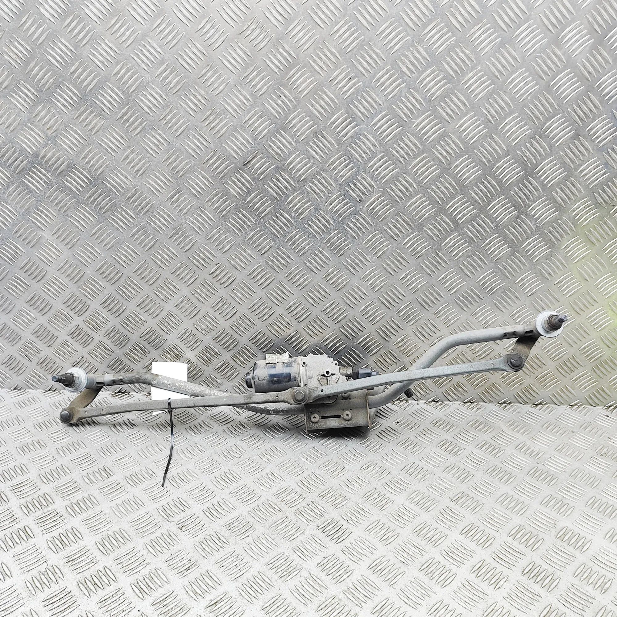 Iveco Daily Front Windshield Wiper Mechanism Front Windshield Wiper Mechanism — IVECO DAILY ...