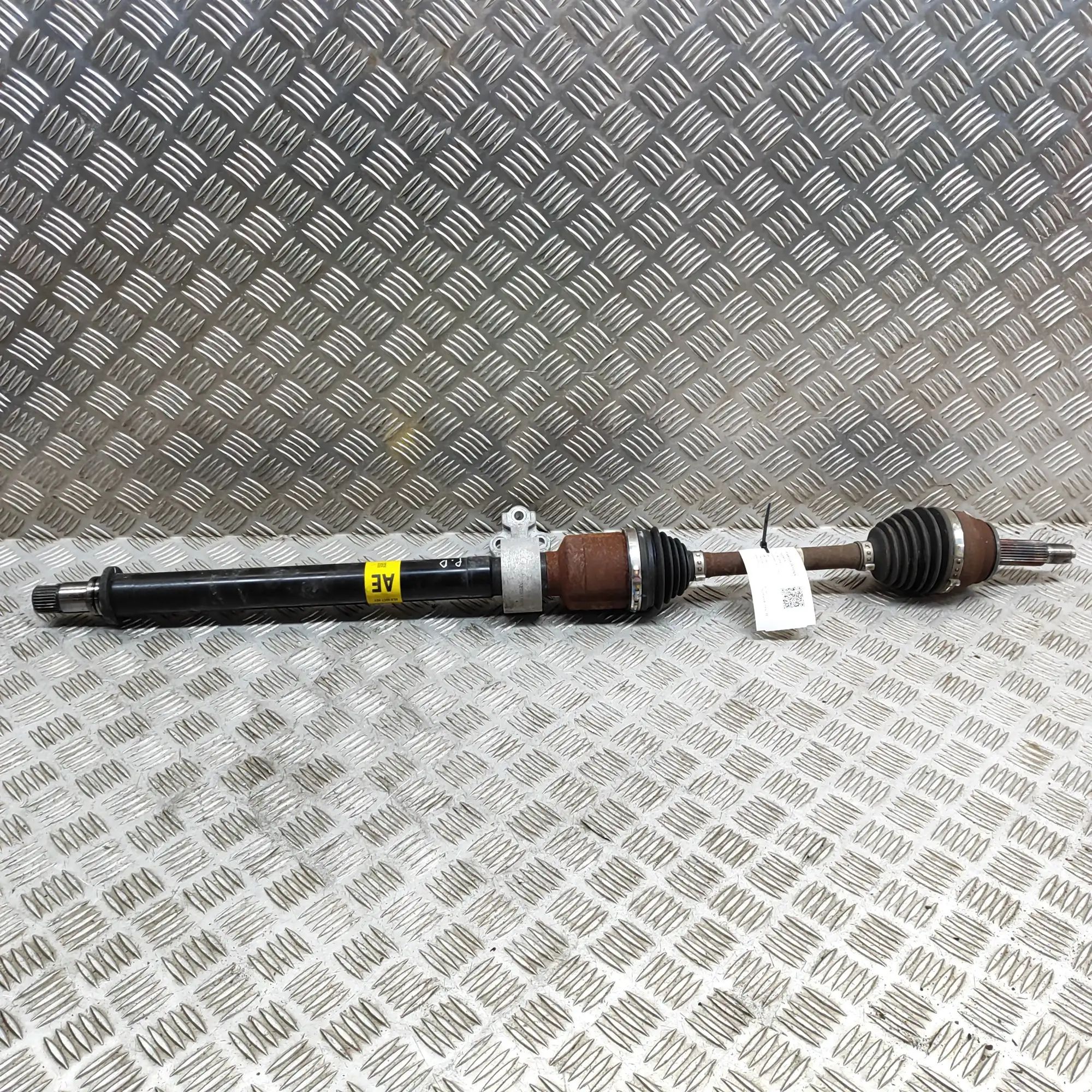Hyundai Ioniq Front Right Driveshaft Front Right Driveshaft — HYUNDAI IONIQ (AE) (20...