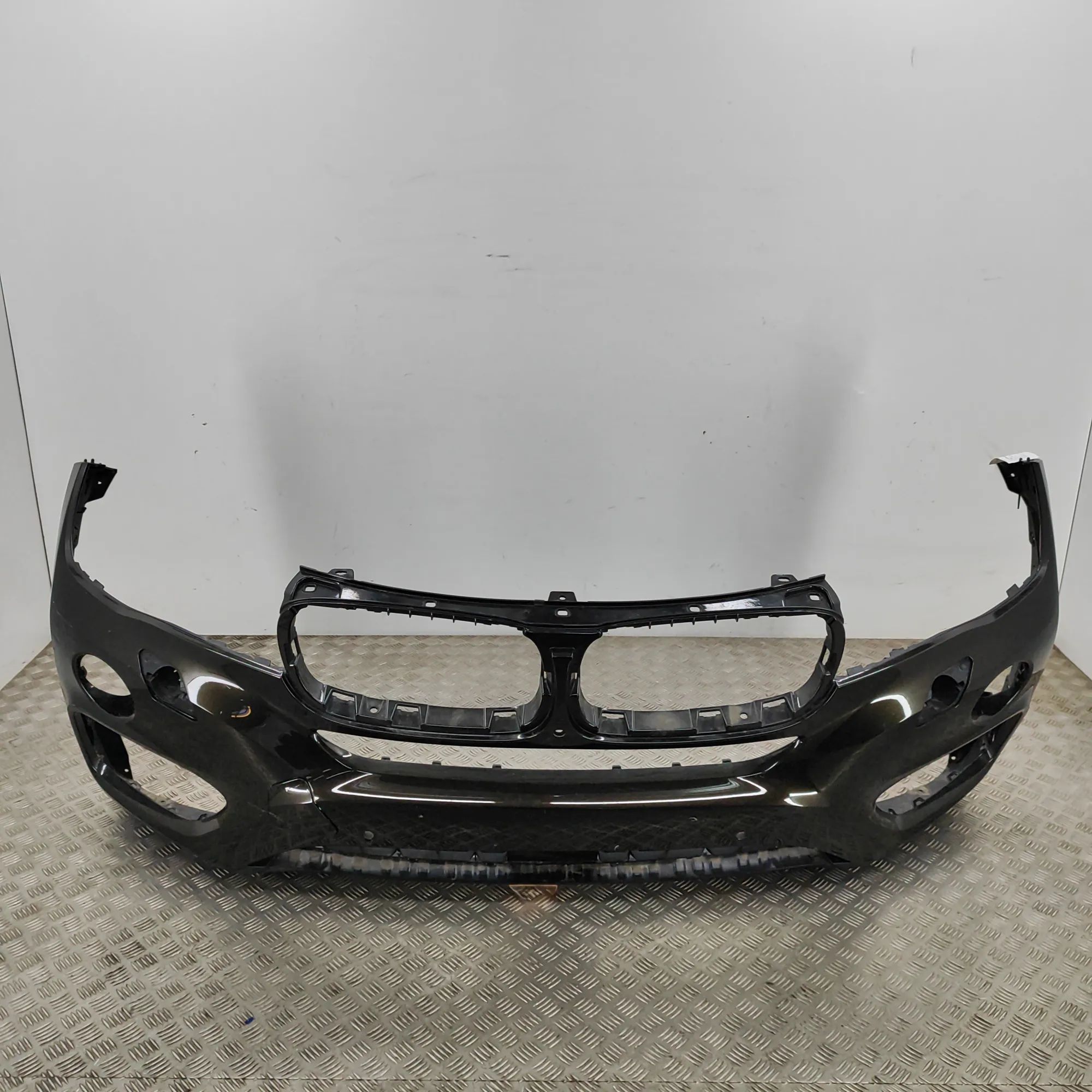 BMW X6 (E71 / E72) front bumper Front bumper — BMW X6 (F16, F86) (2014-2019) — ...
