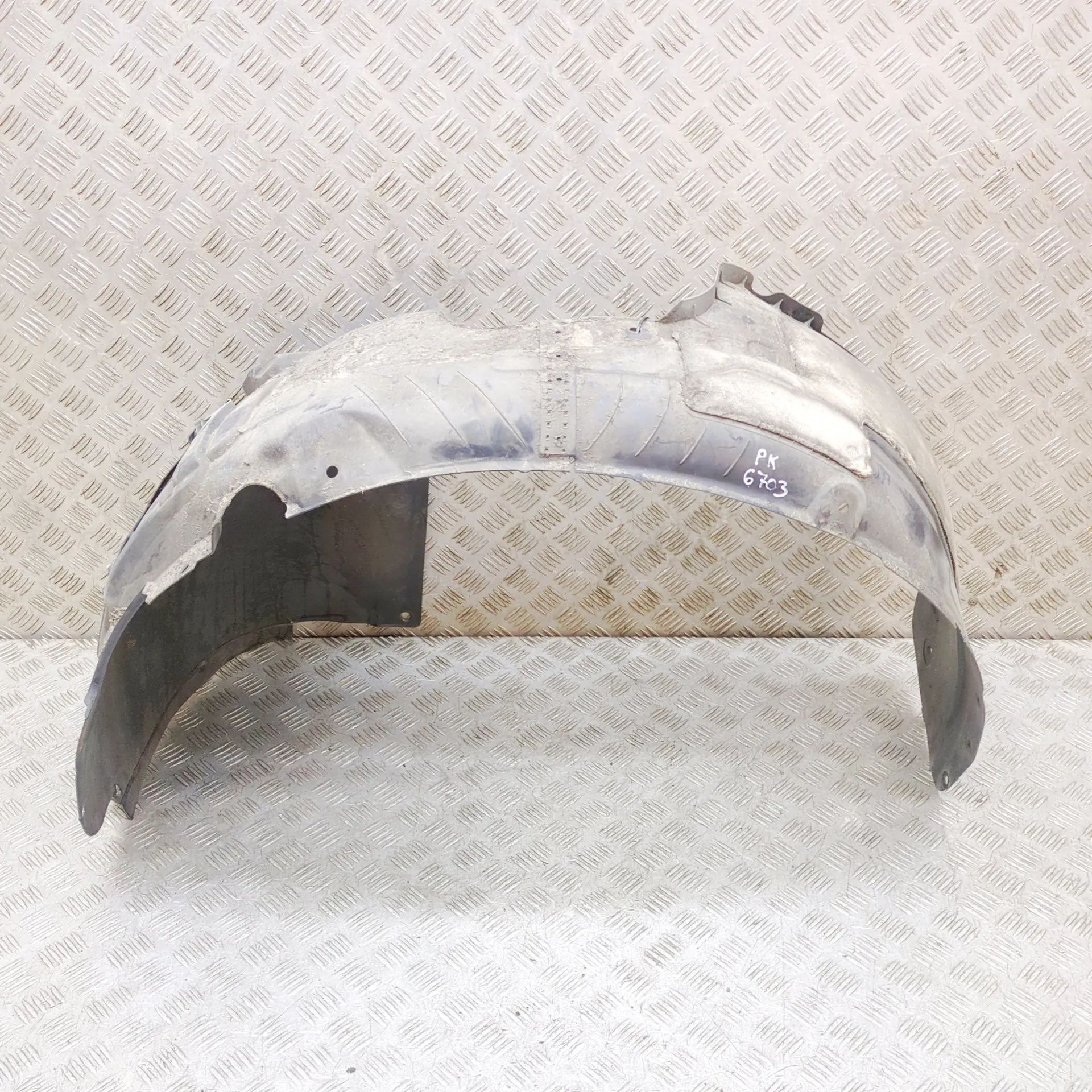 Kia Niro Front Left Arch Liner Front Left Arch Liner — KIA NIRO (2016-...) — 8...