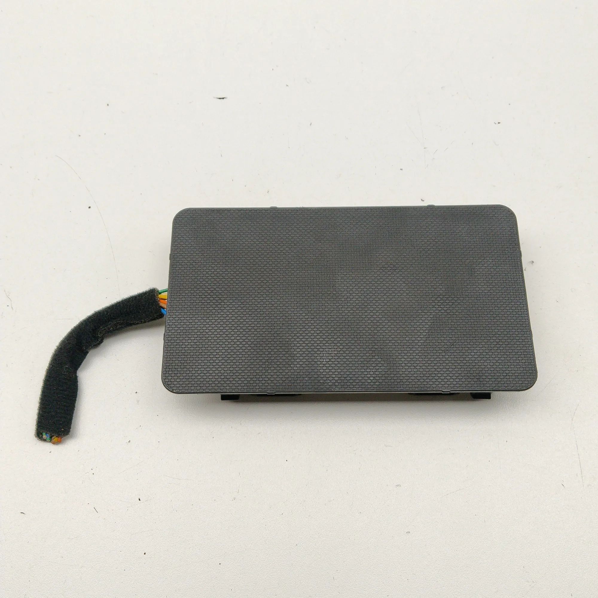 Kia Niro Wireless charging pad Wireless charging pad — KIA NIRO (2016-...) — 9...