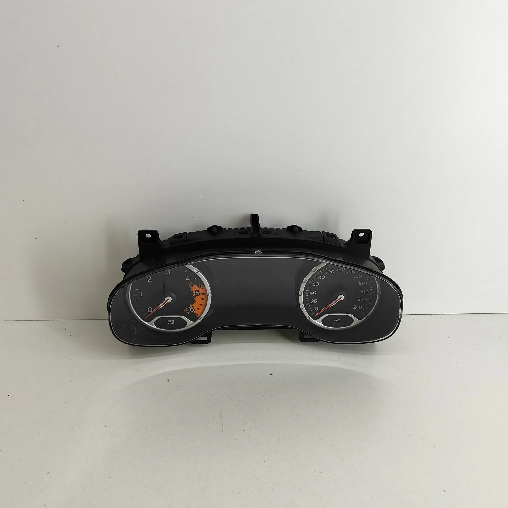 Jeep Renegade Instrument Cluster Speedometer Instrument Cluster Speedometer — JEEP RENEGADE ...