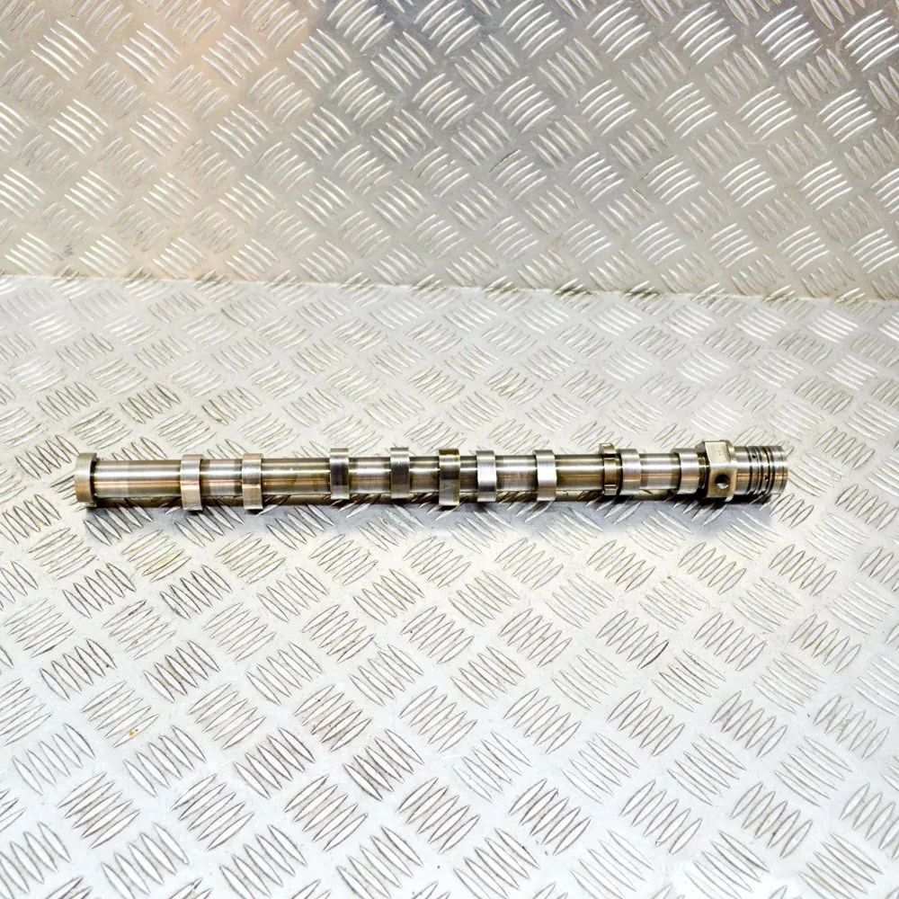 Maserati Quattroporte Intake camshaft — left Intake camshaft — left — MASERATI QUATTROPORTE ...