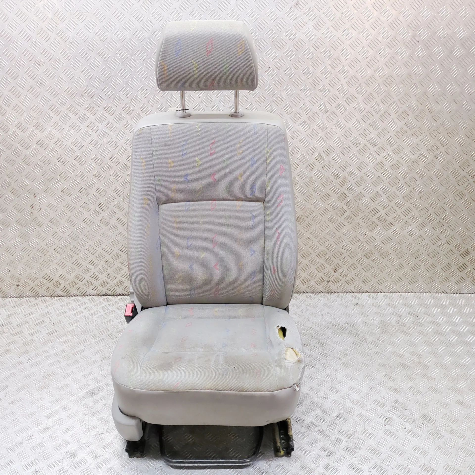 Volkswagen Transporter (T5, Caravelle, Multivan) Front Left Seat Front left seat — VW TRANSPORTER (V T5 Van) (20...