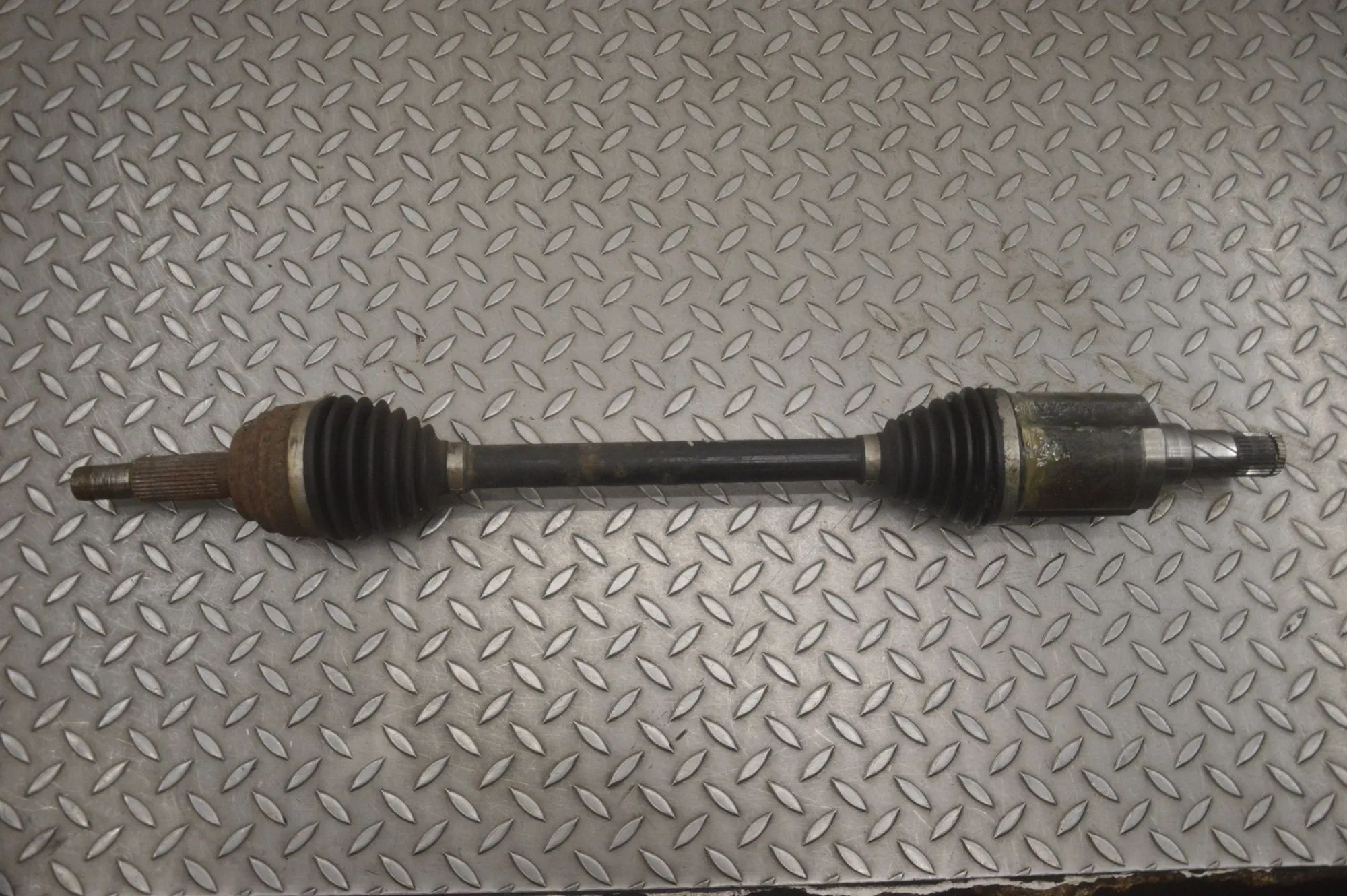 Tesla Model S Front Left Driveshaft Front Left Driveshaft — TESLA MODEL S (2012-......