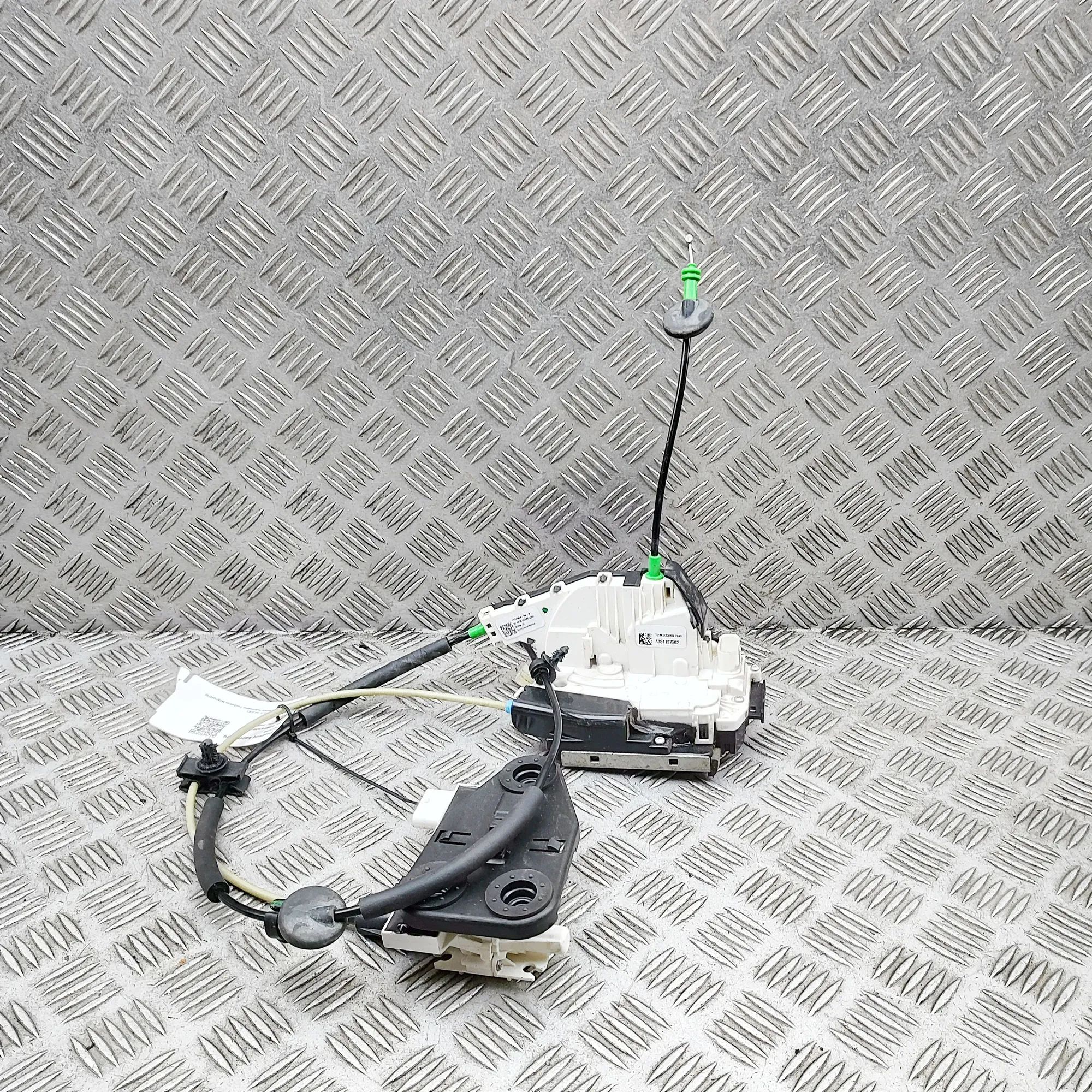 Tesla Model X Door lock — front left Door lock — front left — TESLA MODEL X (2013-.....