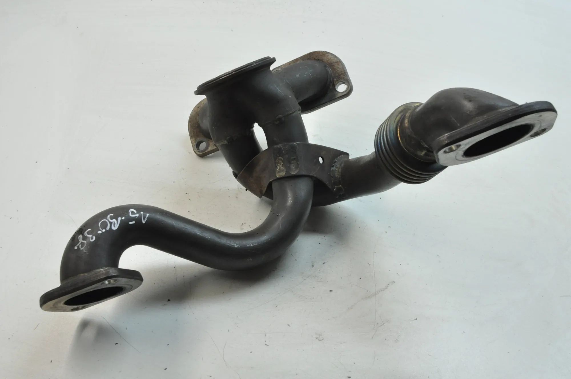 BMW 5 (F10 / F11) exhaust manifold Exhaust manifold — BMW 5 SERIES (F10) (2009-201...