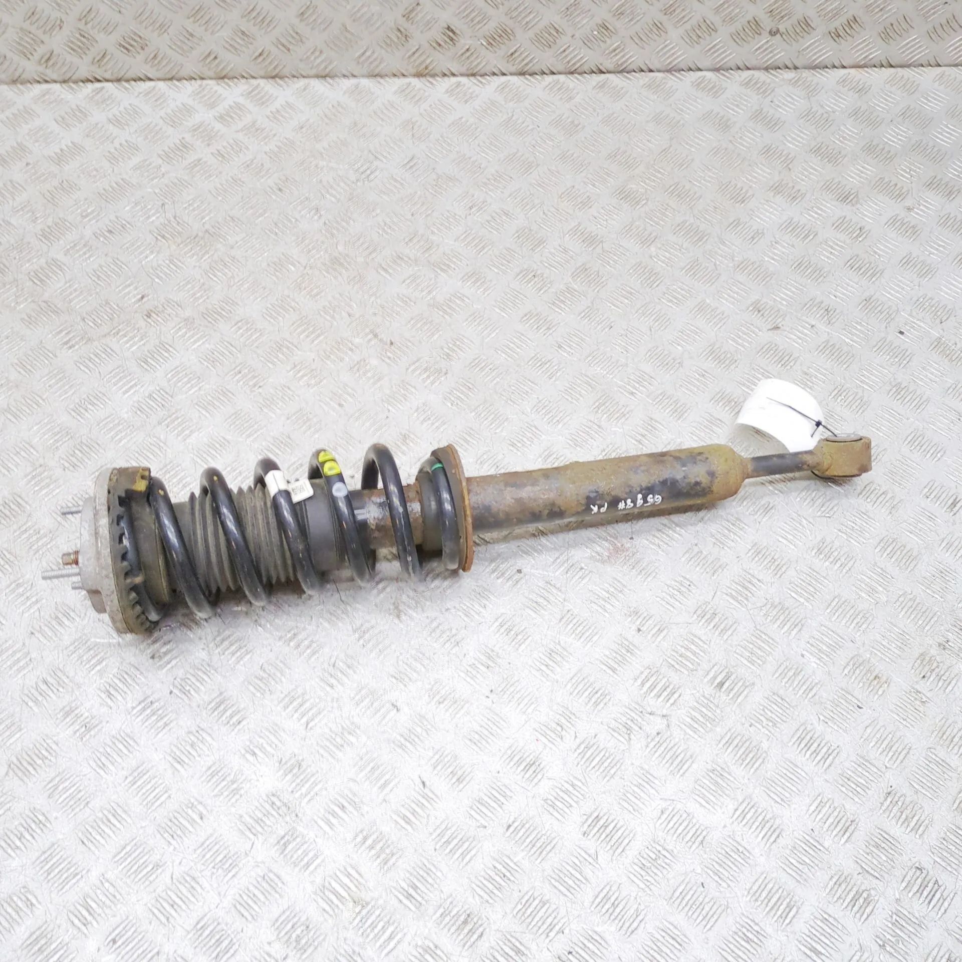Maserati Ghibli Shock absorber — front left Shock absorber — front left — MASERATI GHIBLI (...