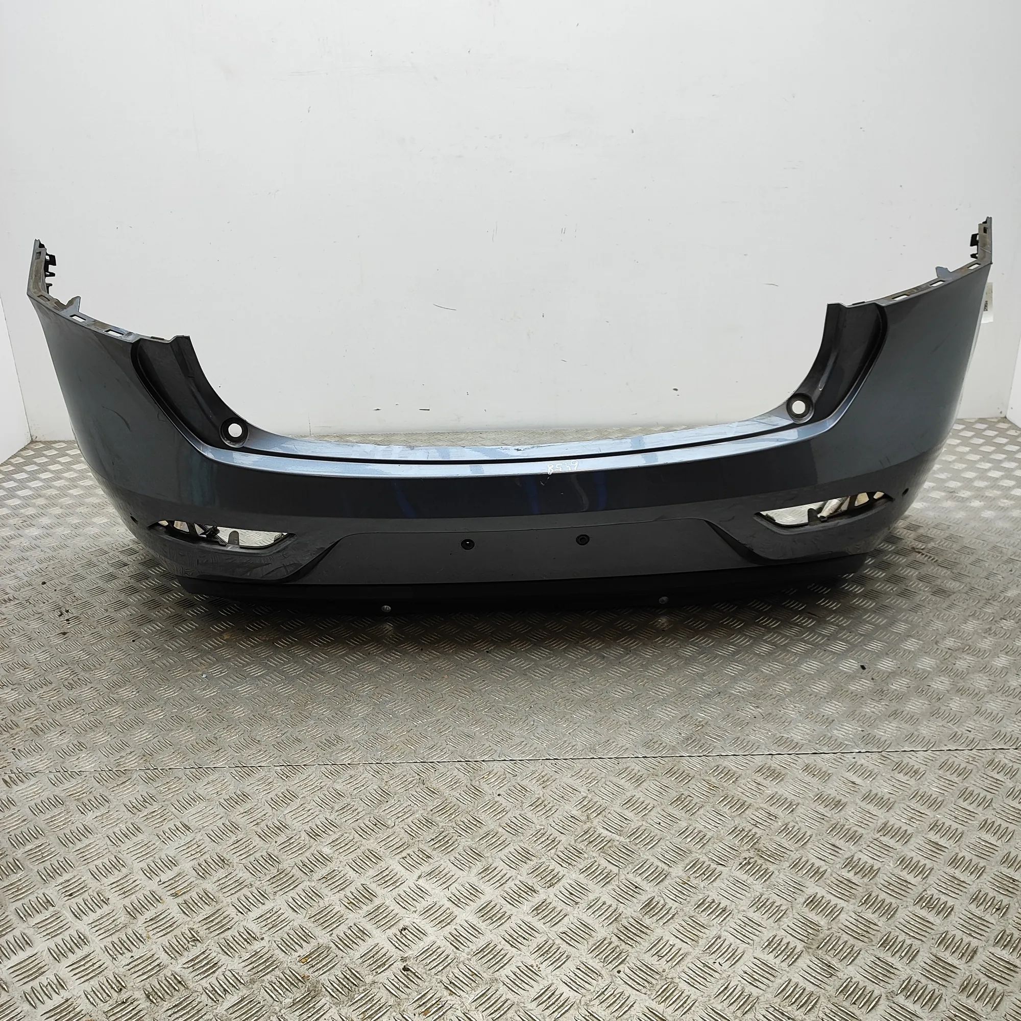 Volvo V40 Bumper rear Bumper rear — VOLVO V40 (Hatchback) (2012-2019)...