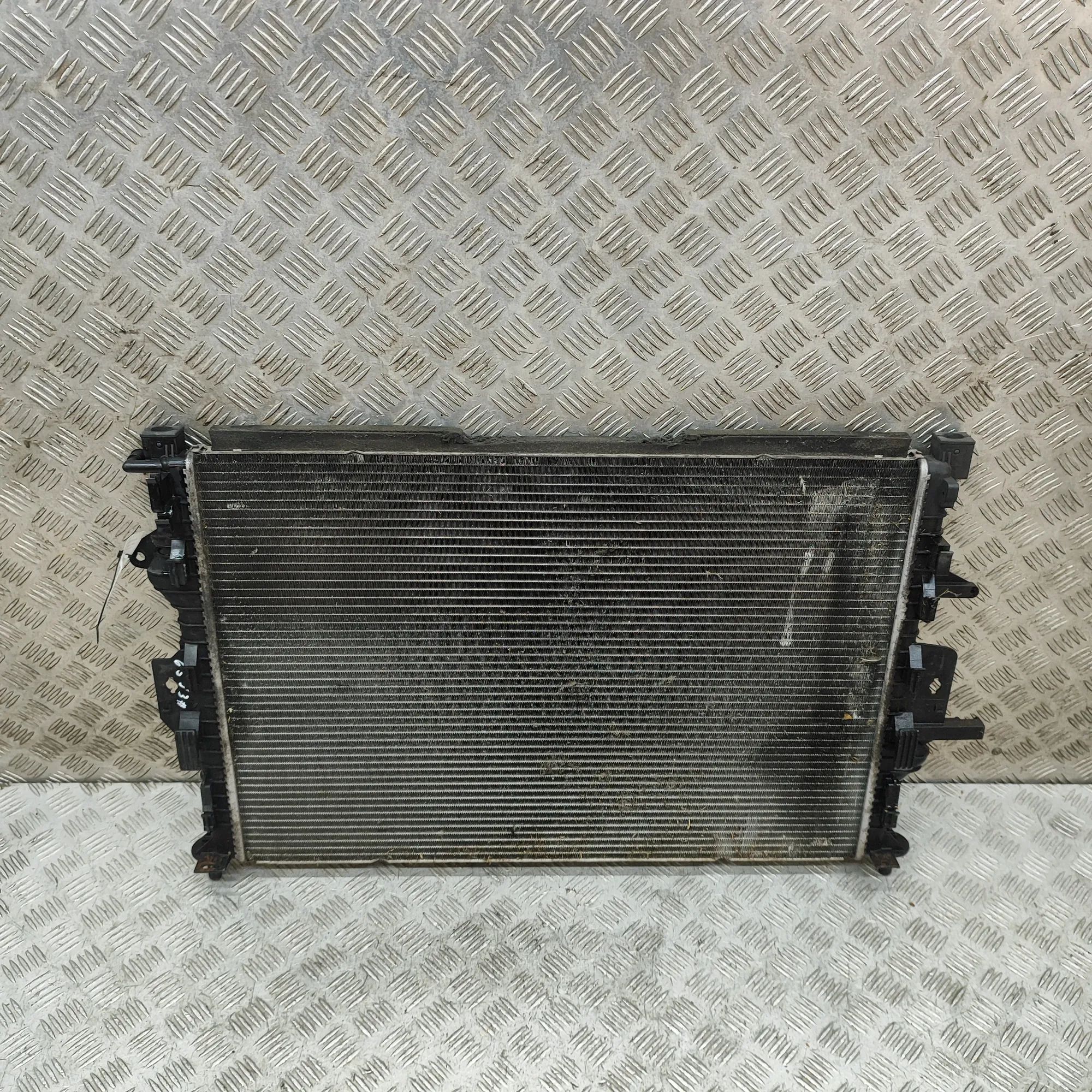Volvo V40 Cooling Radiator Cooling Radiator — VOLVO V40 (Hatchback) (2012-...