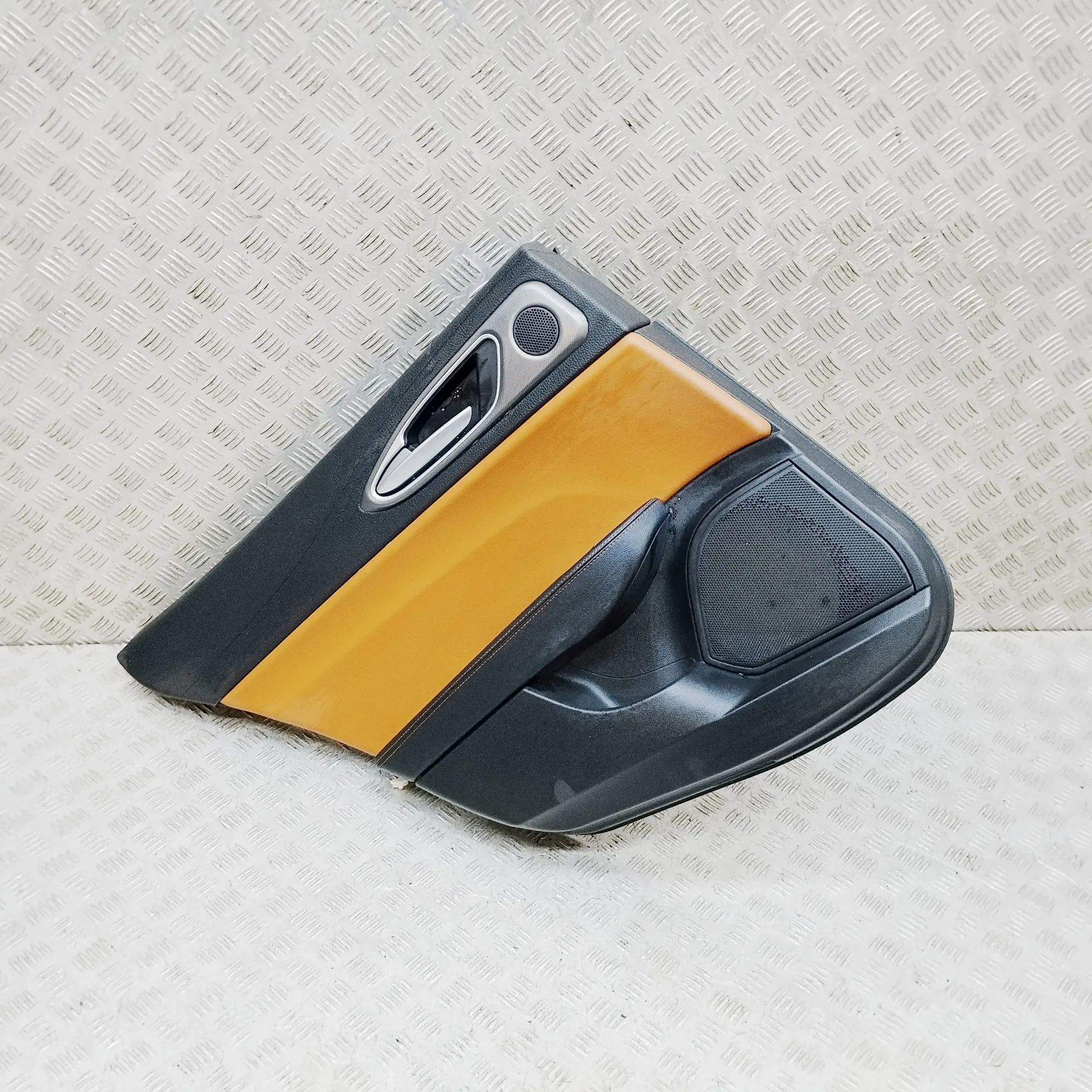 Alfa-Romeo Giulia (952) Rear Left Door Panel Rear Left Door Panel — ALFA ROMEO GIULIA (952_)...