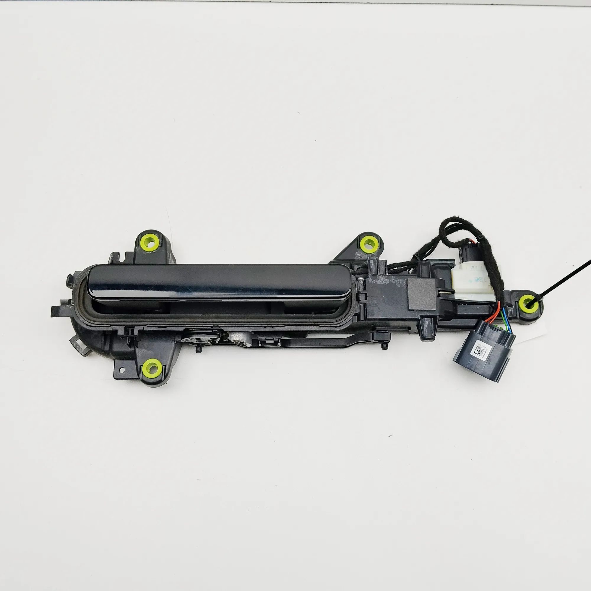 Land Rover Range Rover Evoque Exterior door handle — front left Exterior door handle — front left — LAND ROVER ...