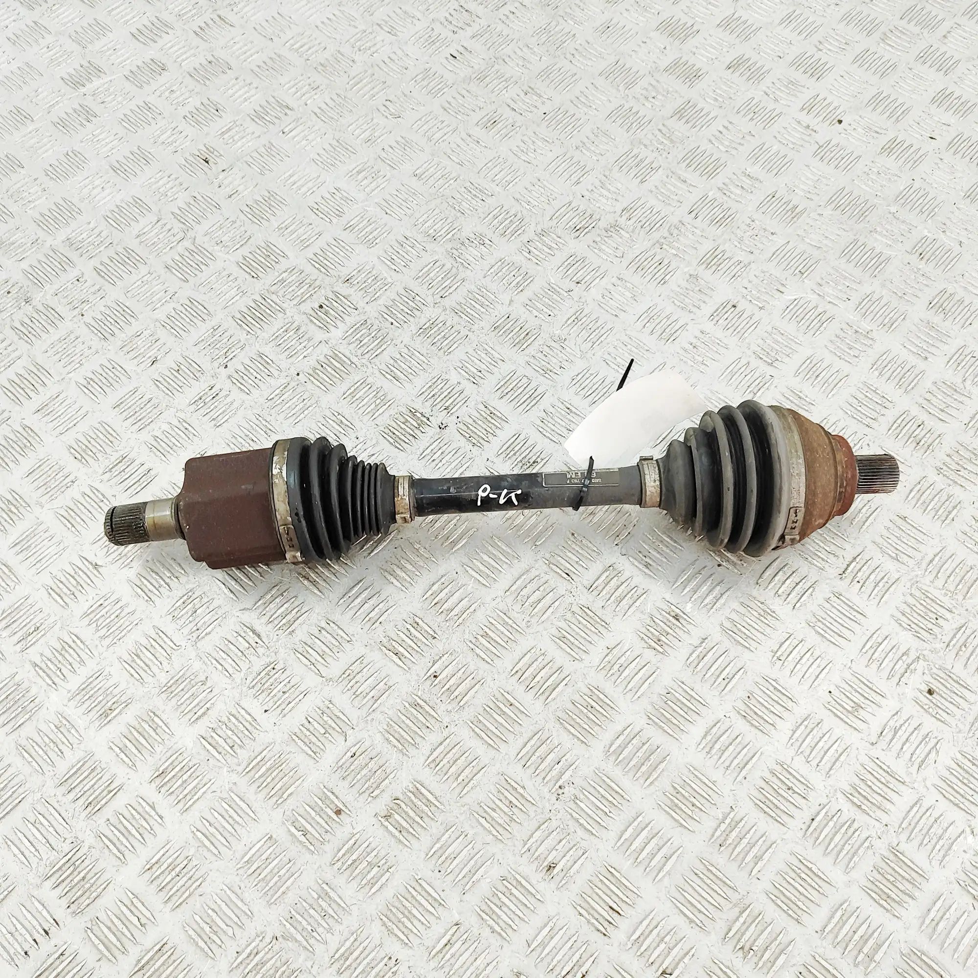 Audi Q3 (8U) Front Left Driveshaft Front Left Driveshaft — AUDI Q3 (8U) (2011-2018...