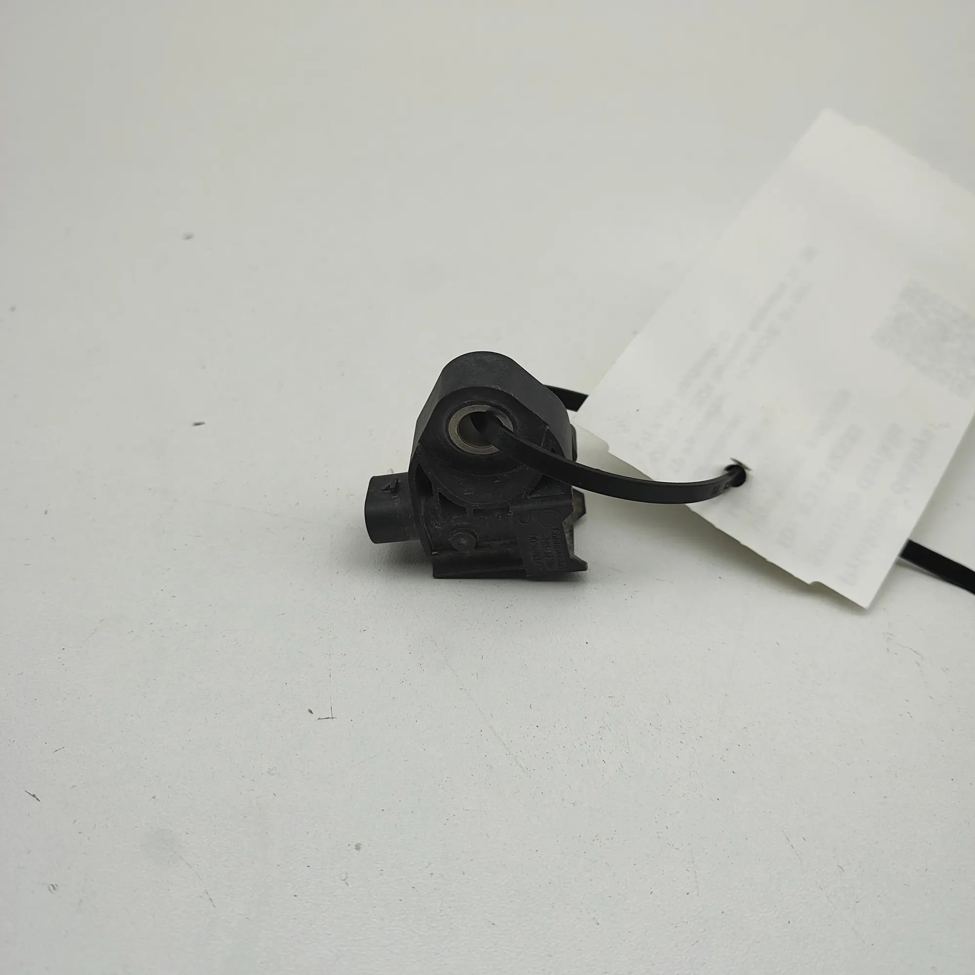 Porsche 911 (992) Impact sensor — front right Impact sensor — front right — PORSCHE 911 (992)...