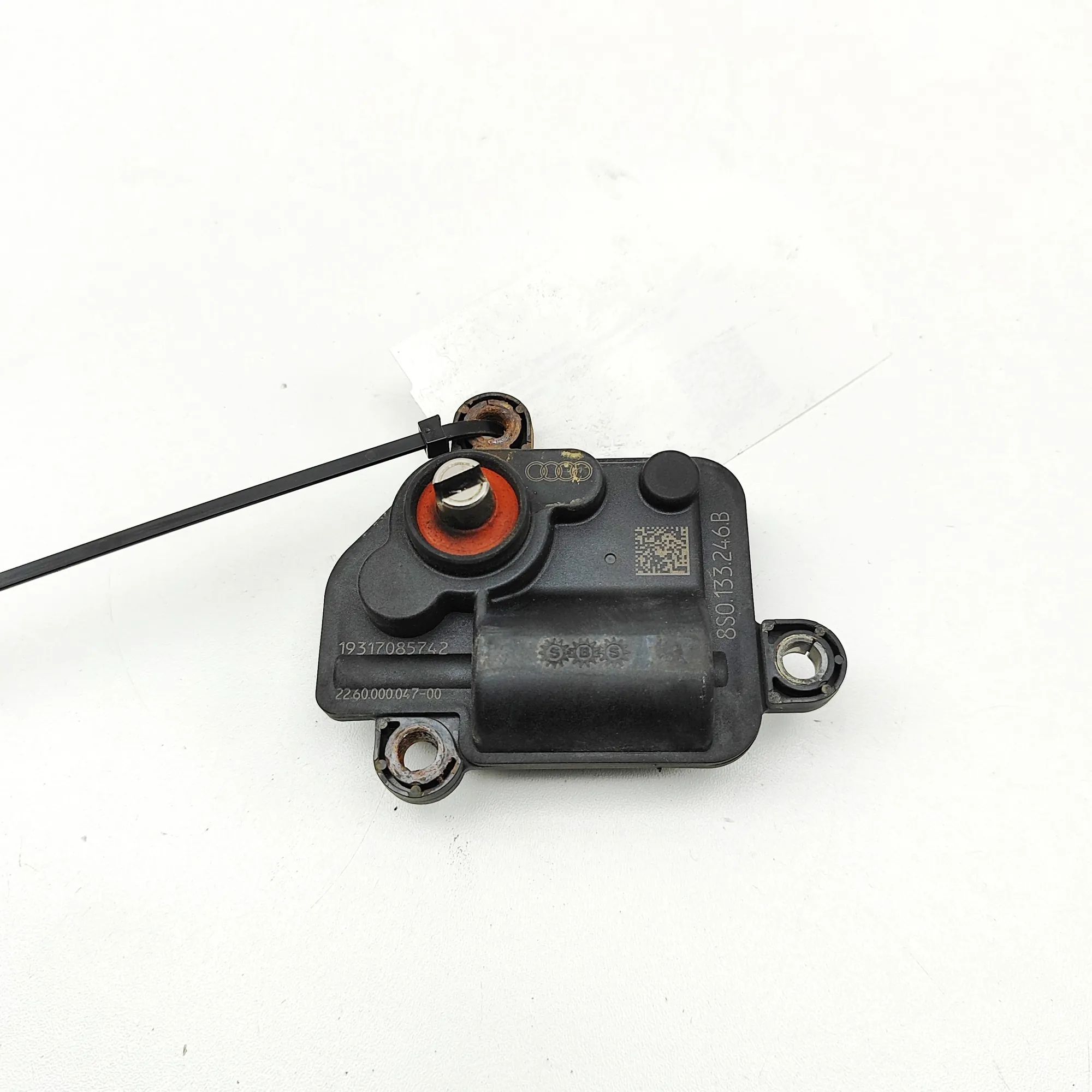 Audi Q3 (F3) Exhaust Valve Motor Exhaust Valve Motor — AUDI Q3 (Sportback F3N) (...