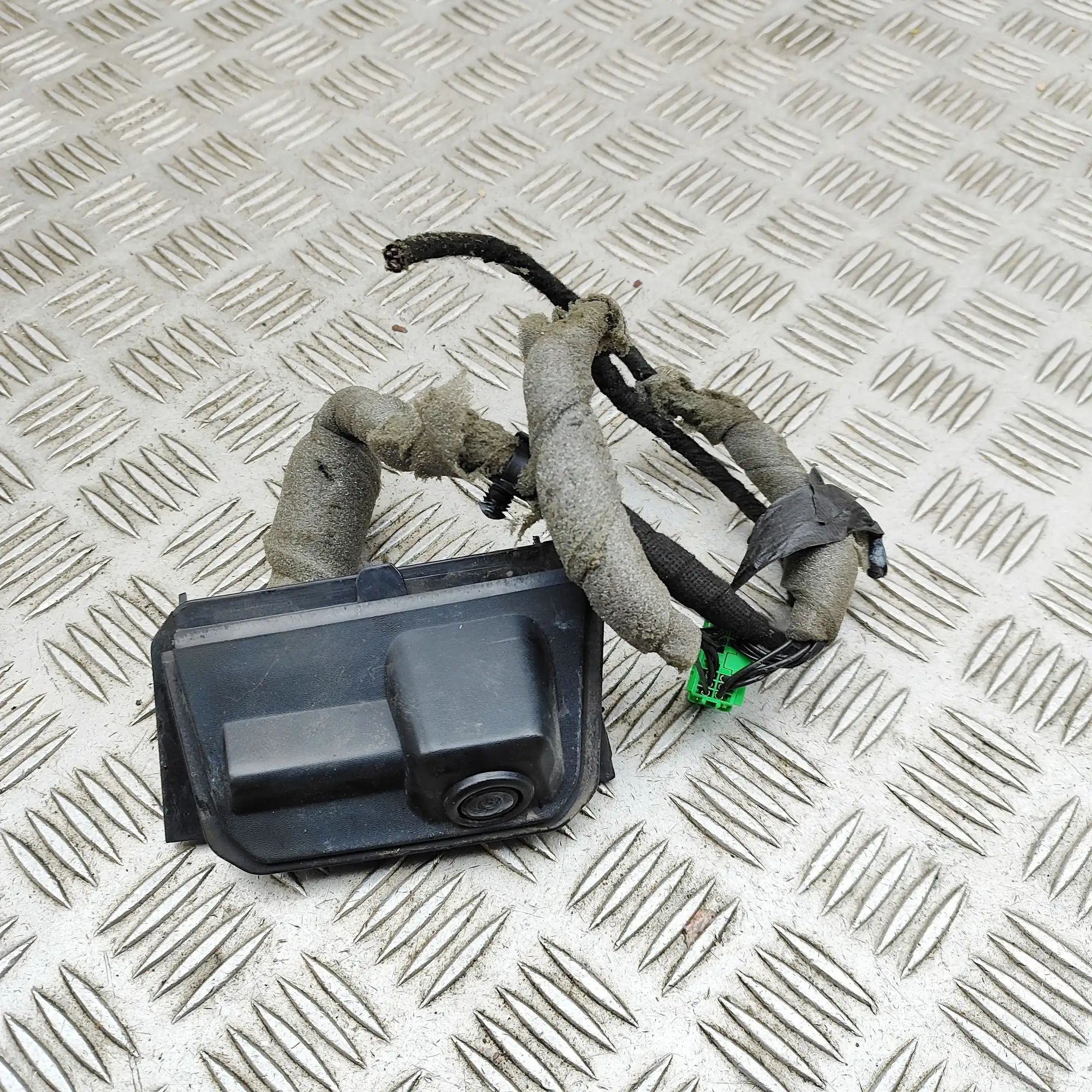 Land Rover Range Rover Sport (L494) Rear View Camera Rear View Camera — LAND ROVER RANGE ROVER SPORT...